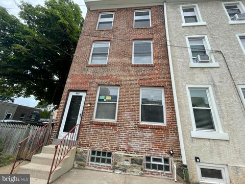 802 E ELM STREET CONSHOHOCKEN PA 19428
