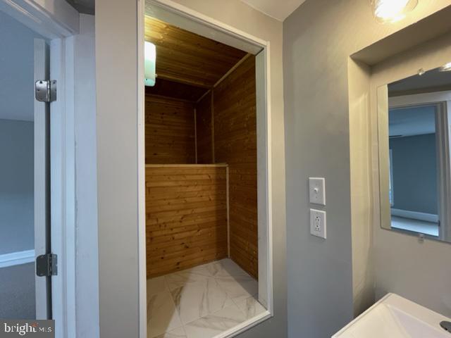 CONSHOHOCKEN - Residential Lease