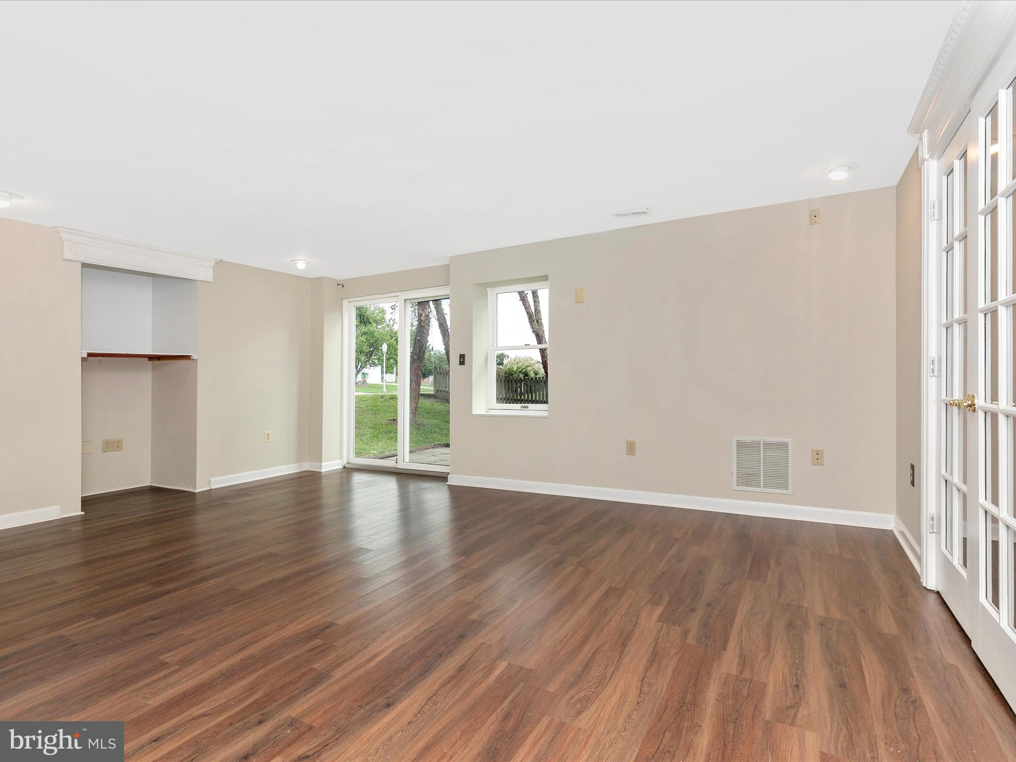 MONARCH RIDGE - Residential Lease