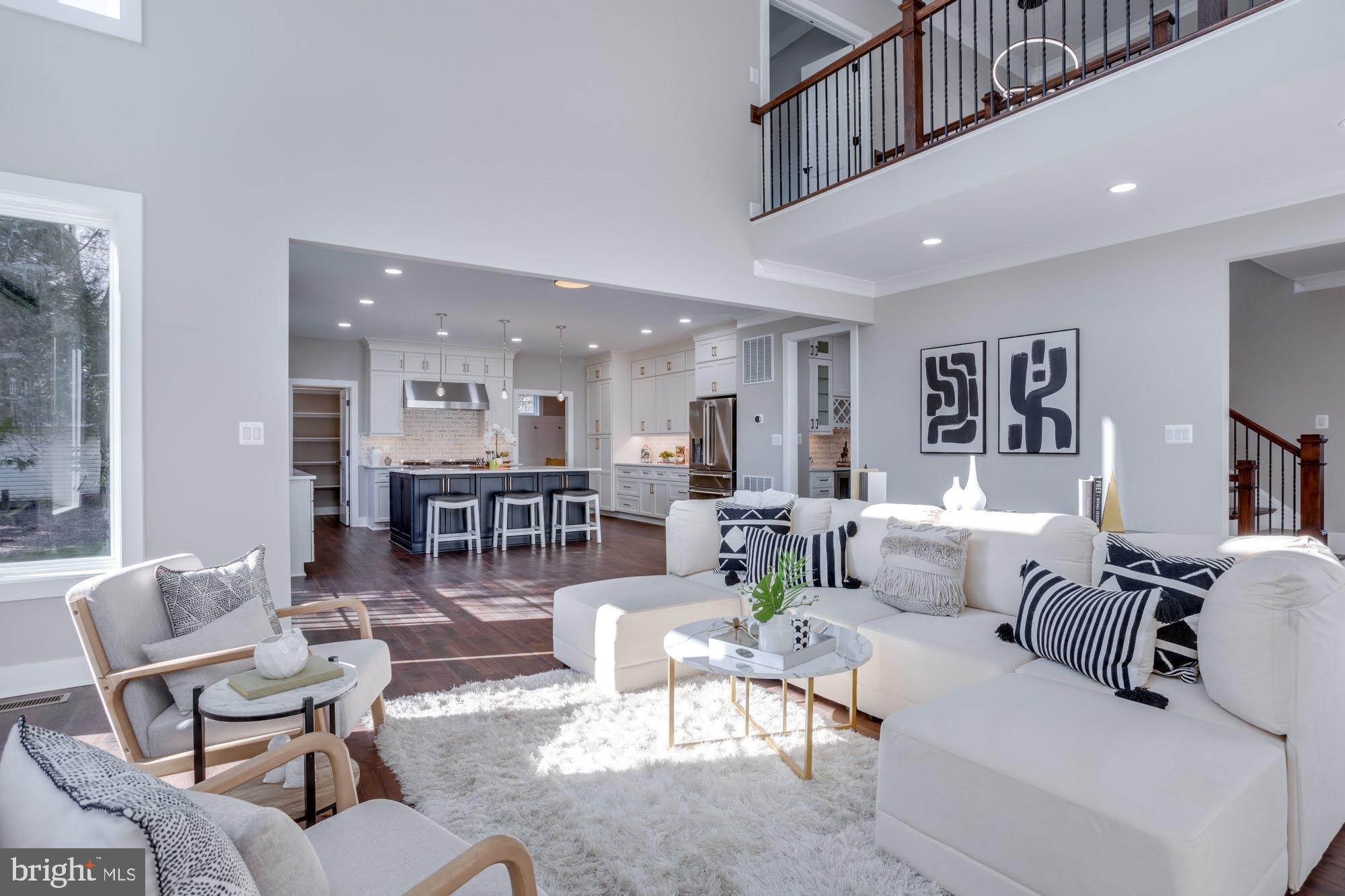 LEE MEADOWS - Residential