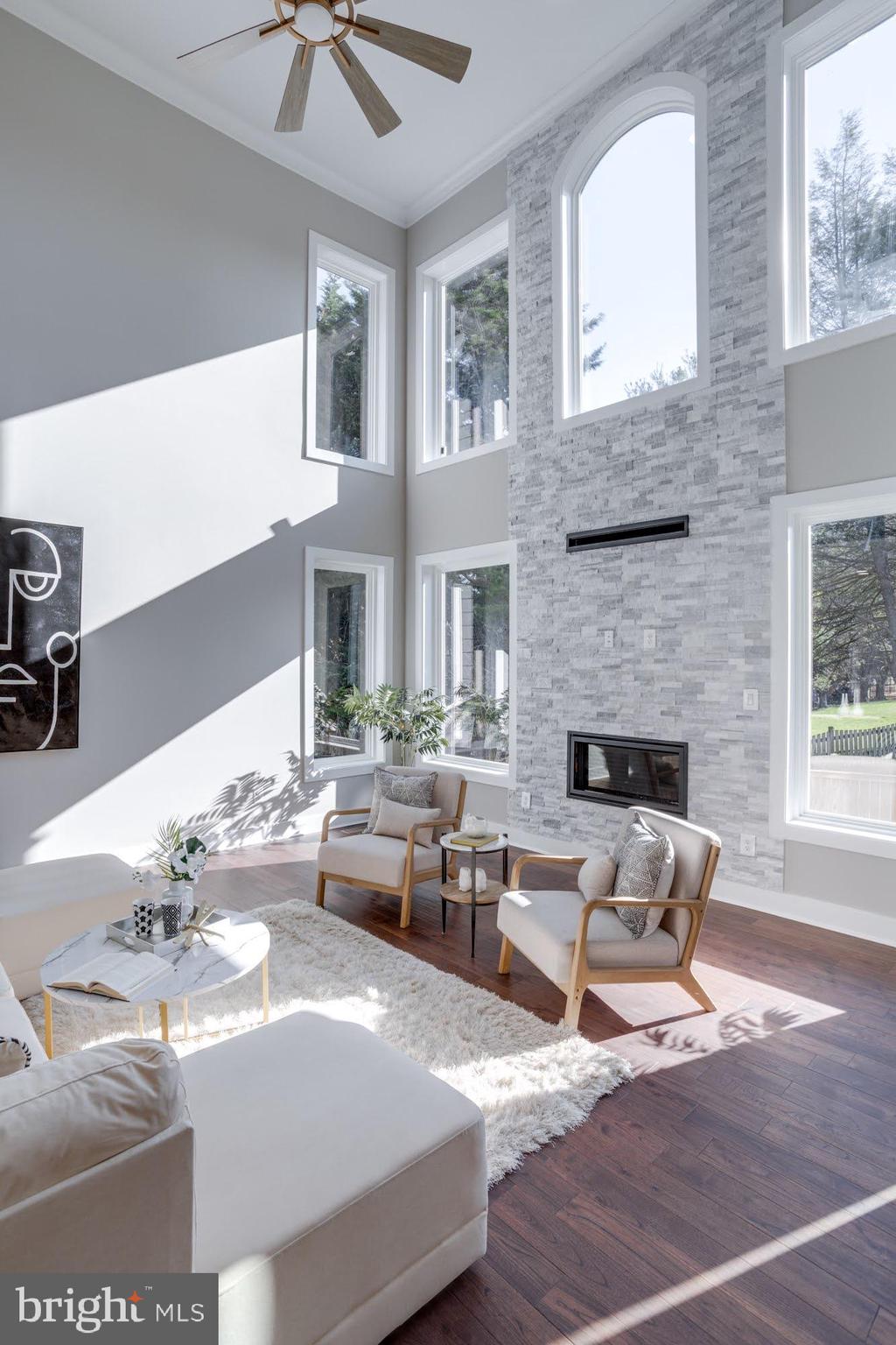 LEE MEADOWS - Residential