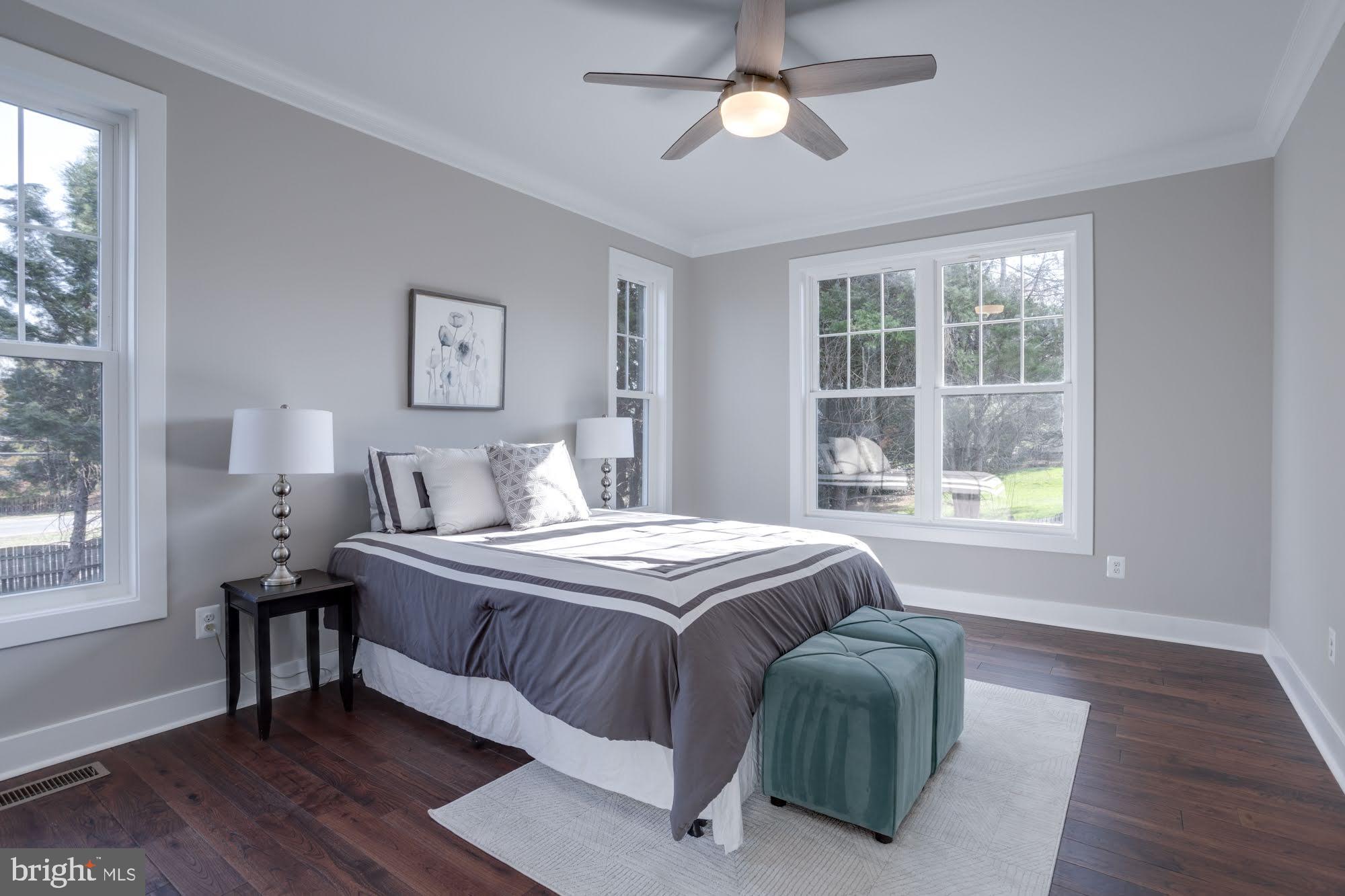 LEE MEADOWS - Residential