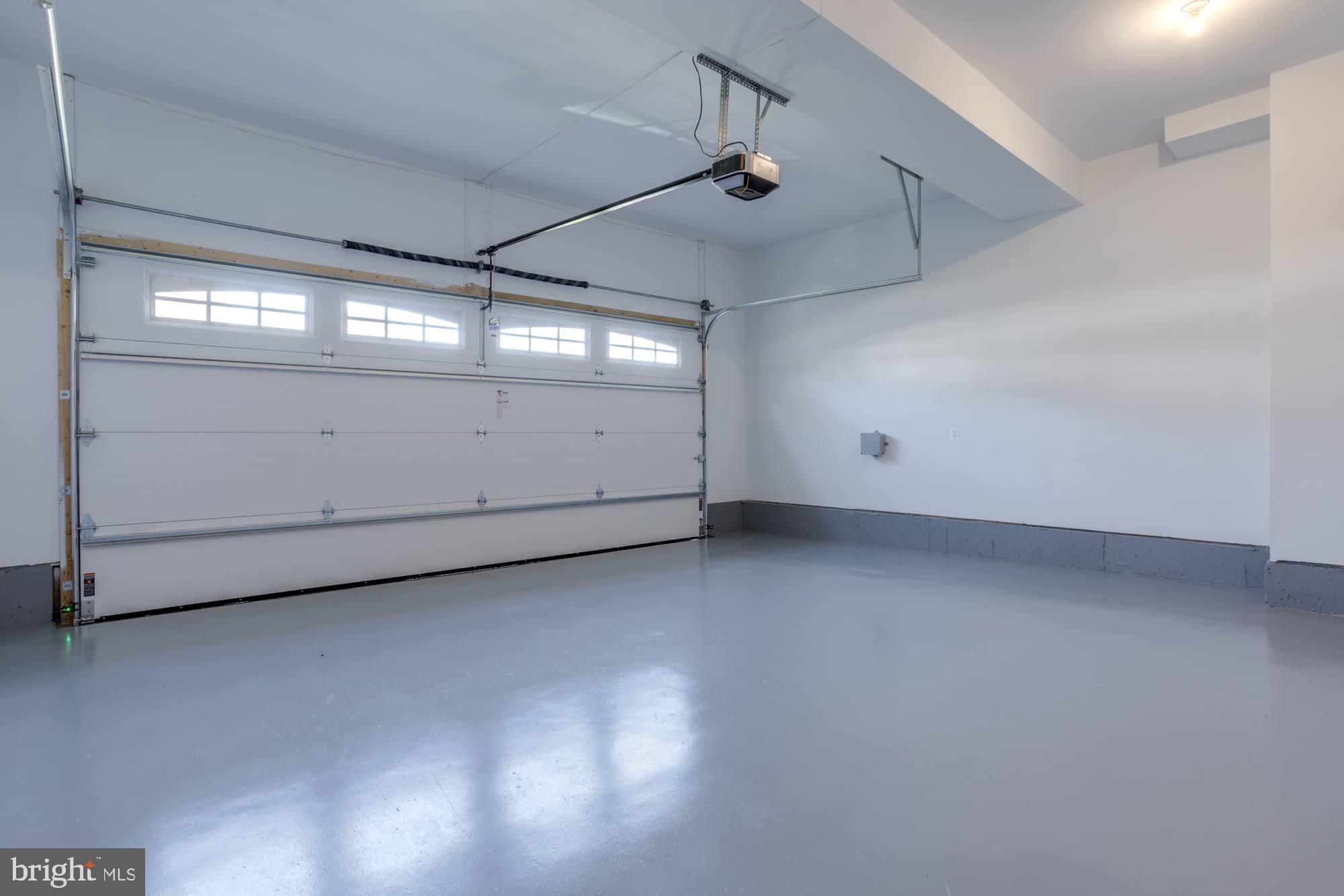 LEE MEADOWS - Residential