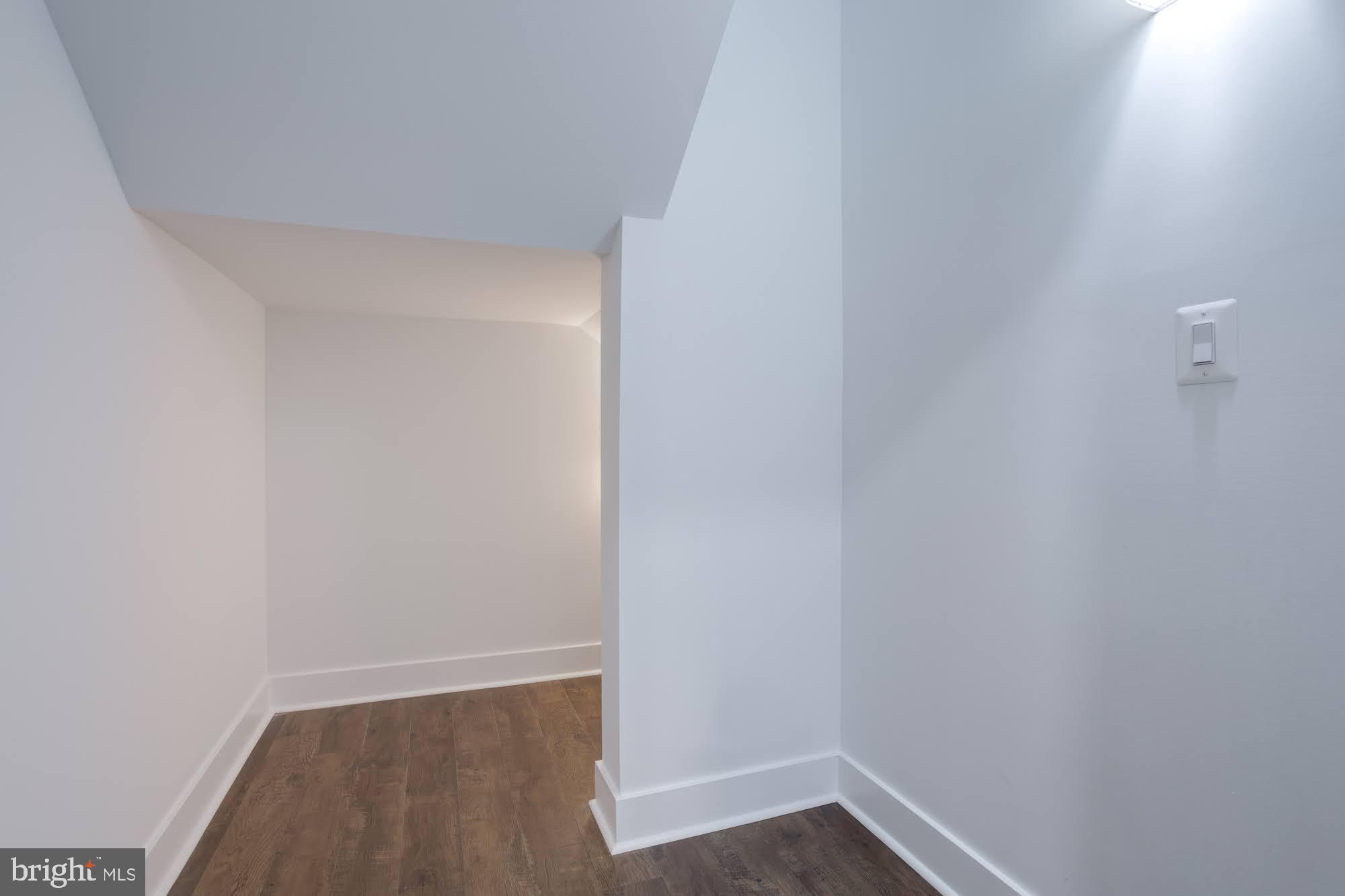 LEE MEADOWS - Residential