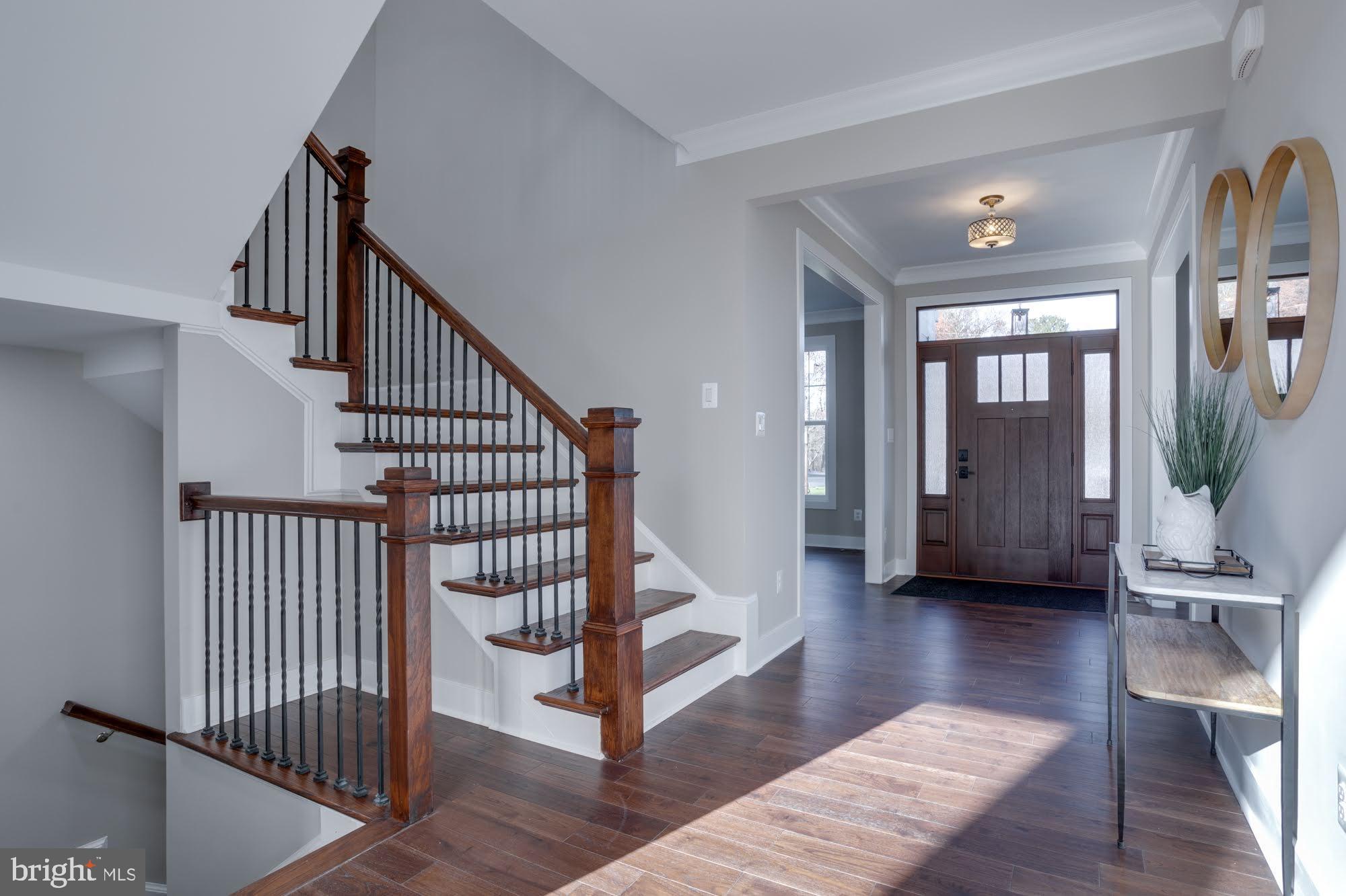 LEE MEADOWS - Residential