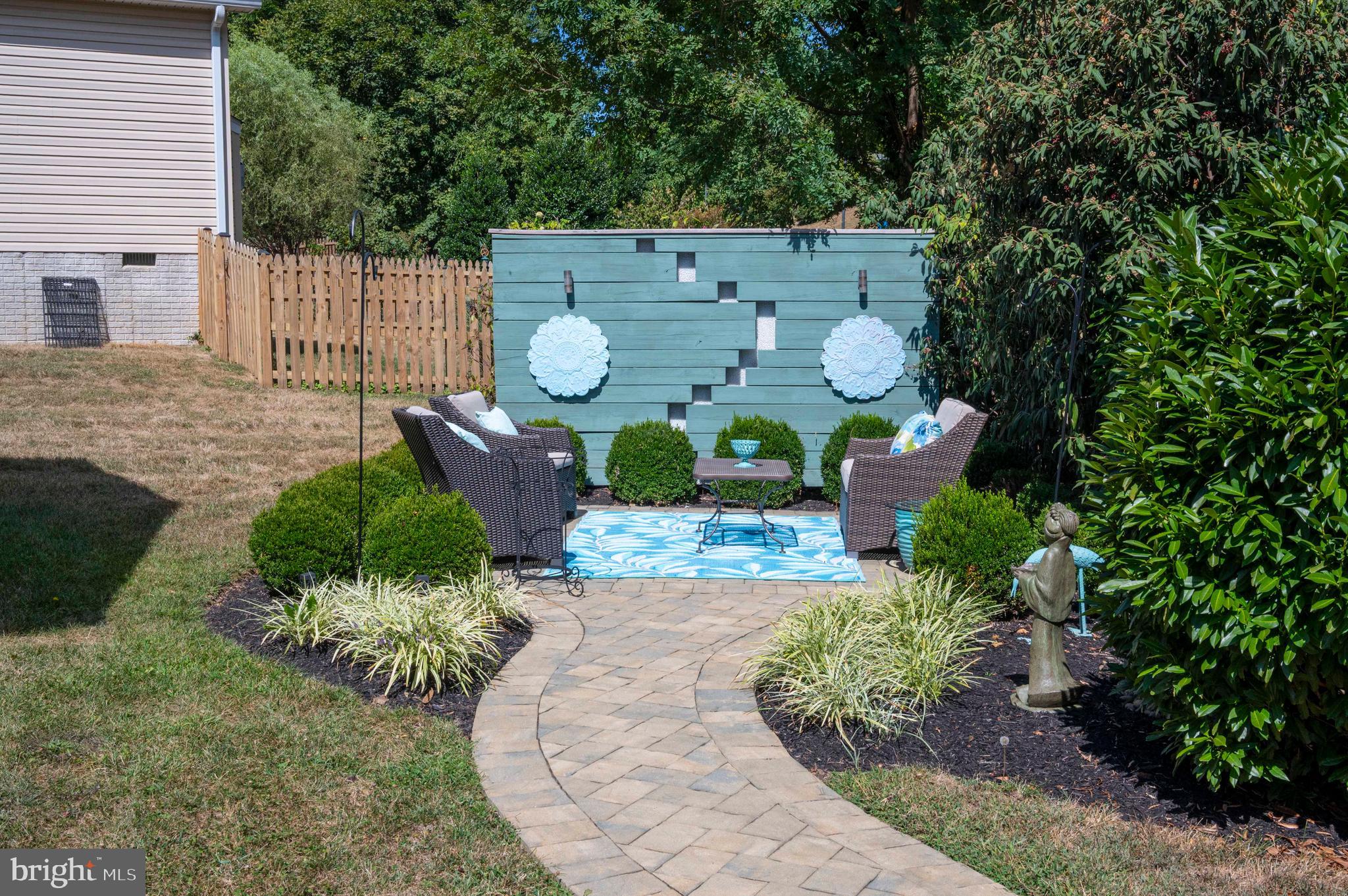 HARTZELL GARDENS - Residential