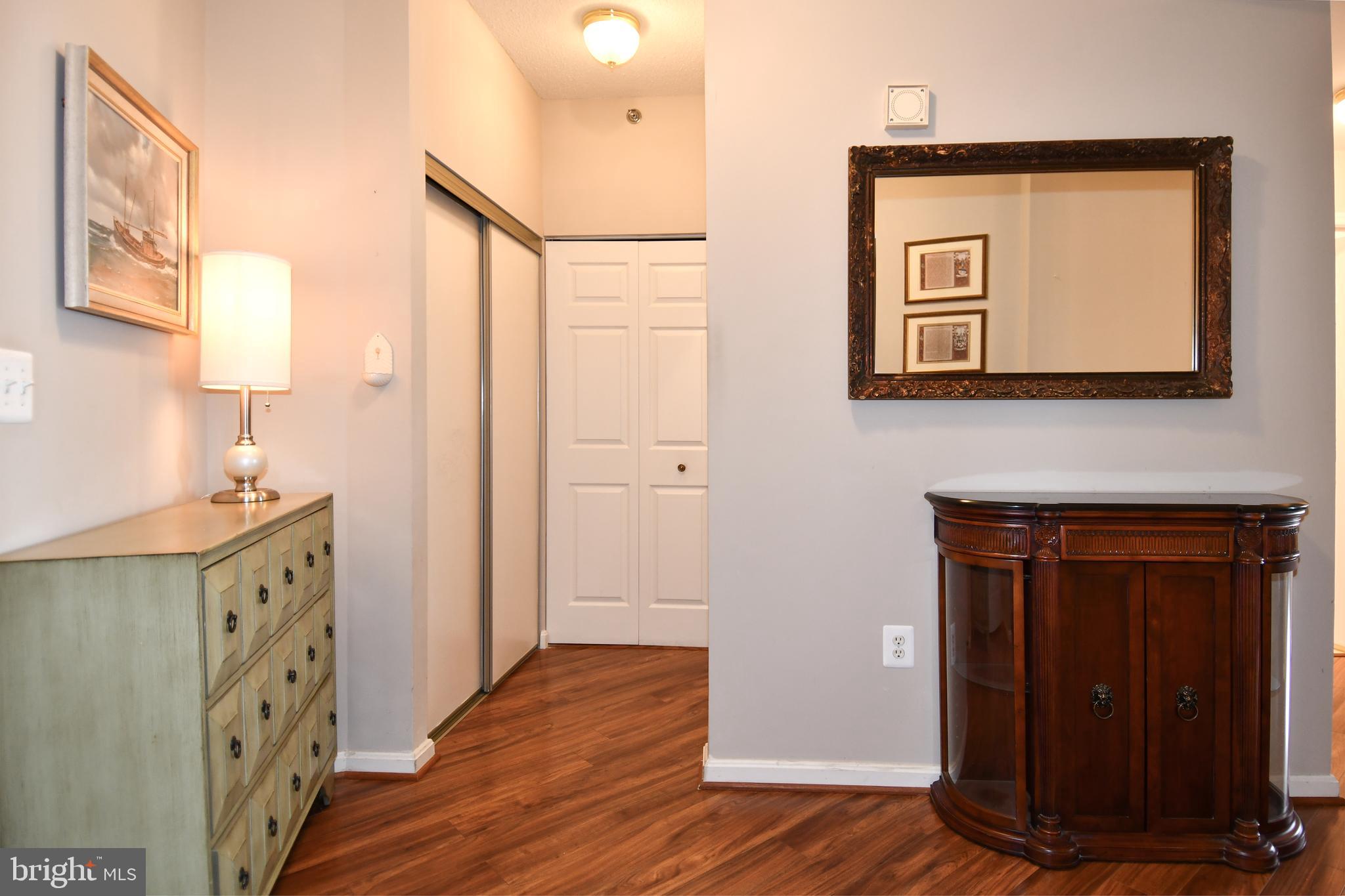 LEISURE WORLD - Residential