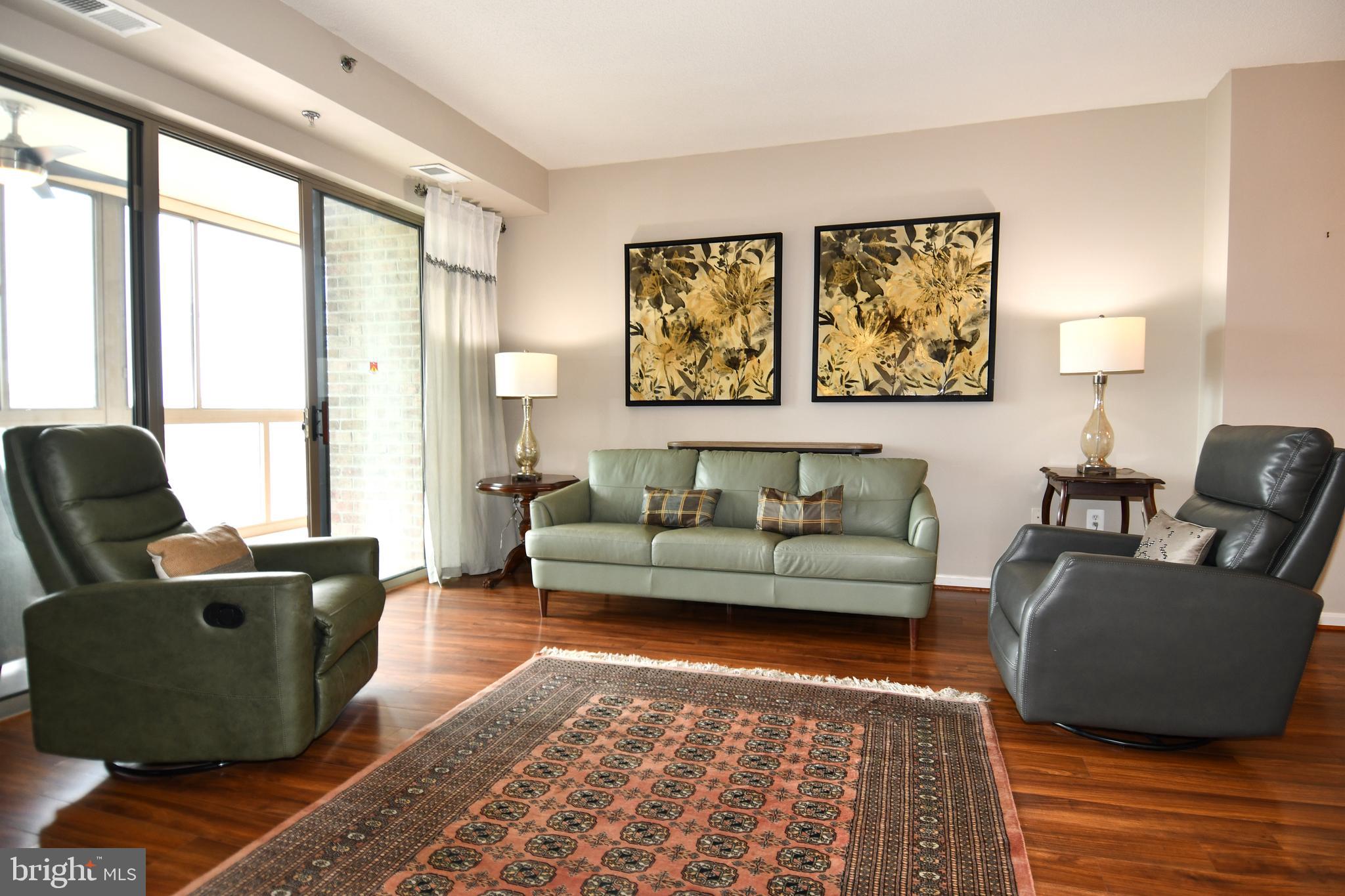 LEISURE WORLD - Residential