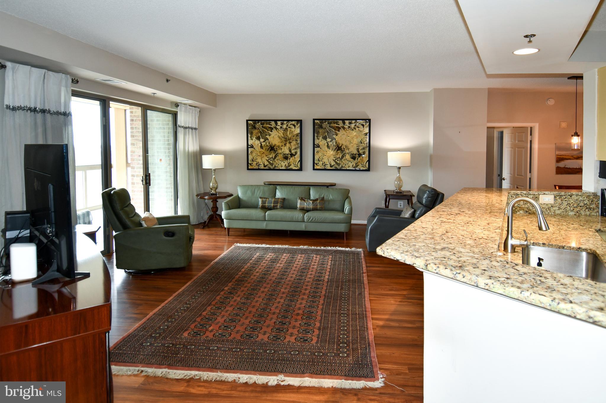 LEISURE WORLD - Residential