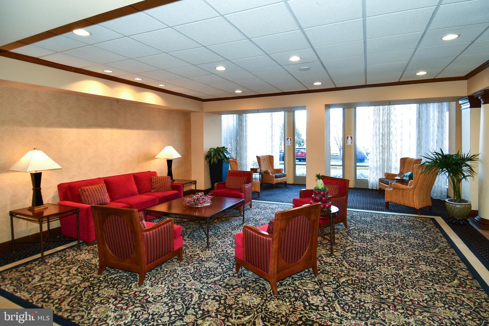 LEISURE WORLD - Residential