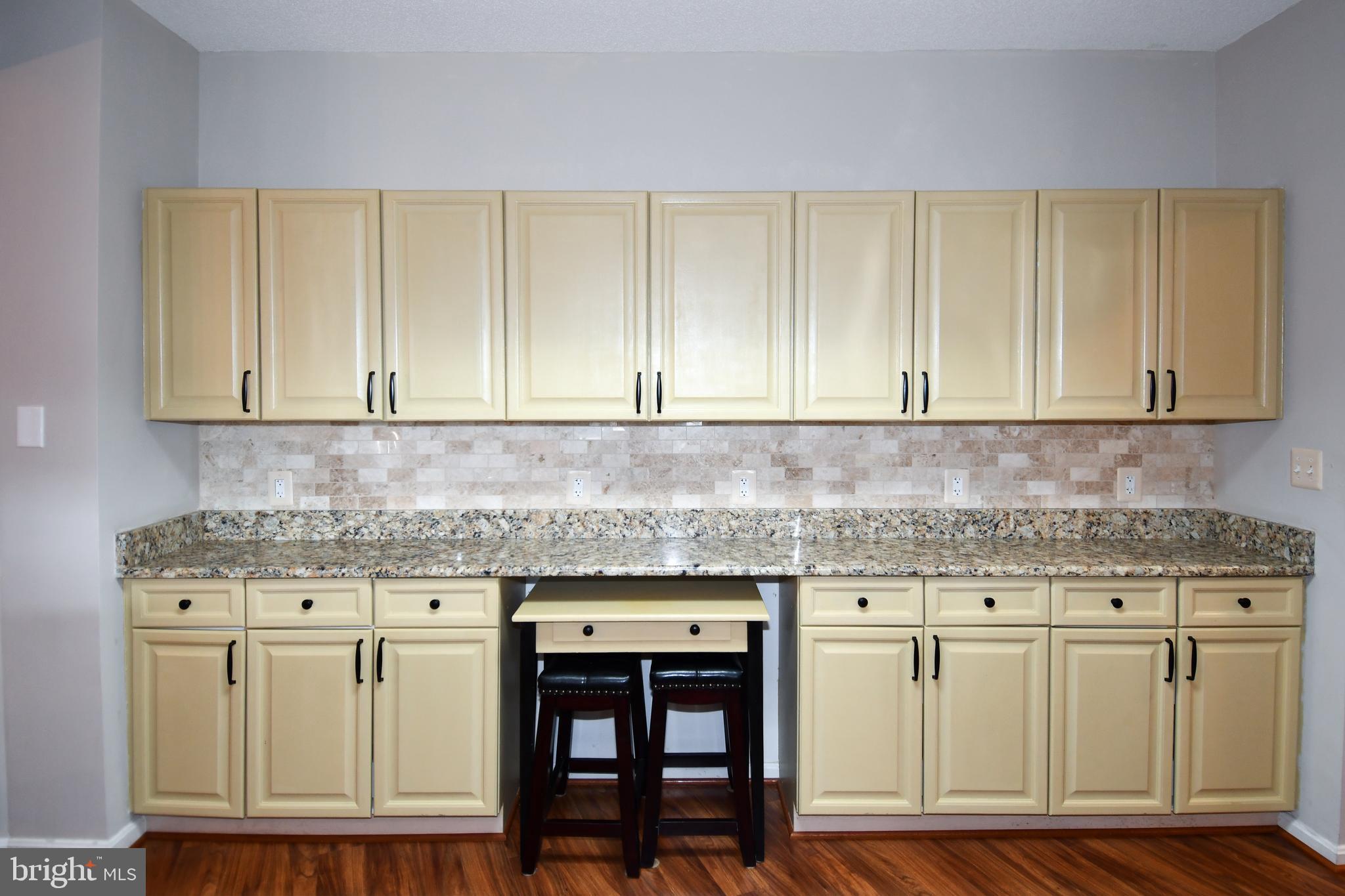 LEISURE WORLD - Residential