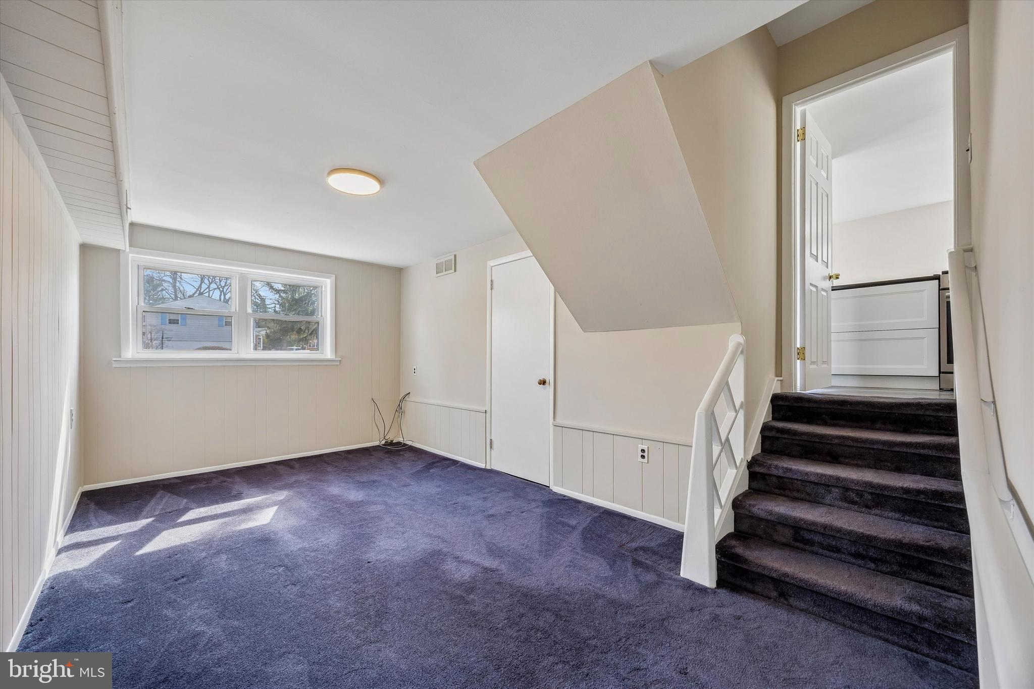 FLOURTOWN - Residential