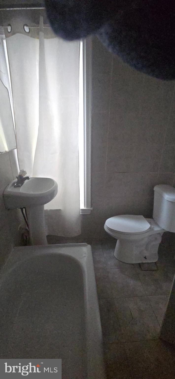 FAIRHILL - Commercial Sale