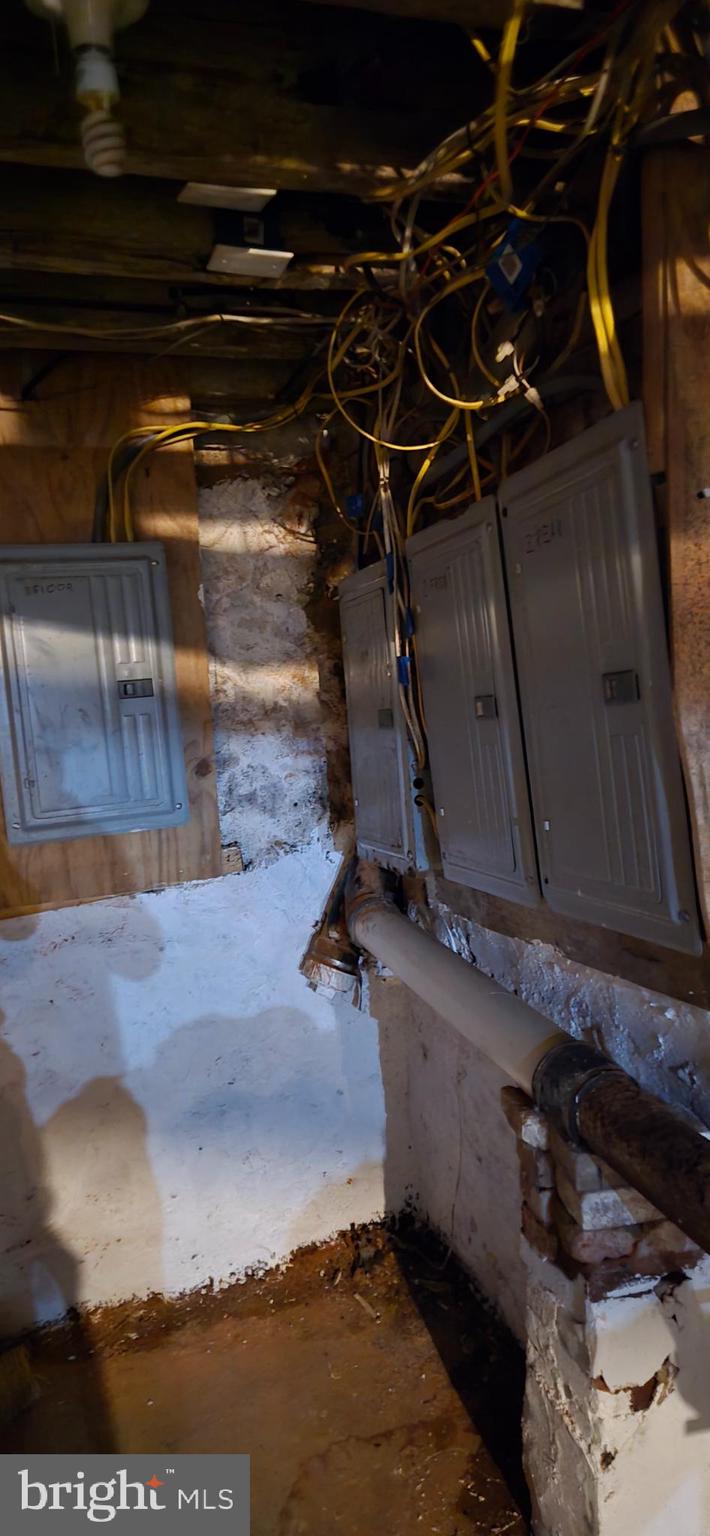 FAIRHILL - Commercial Sale