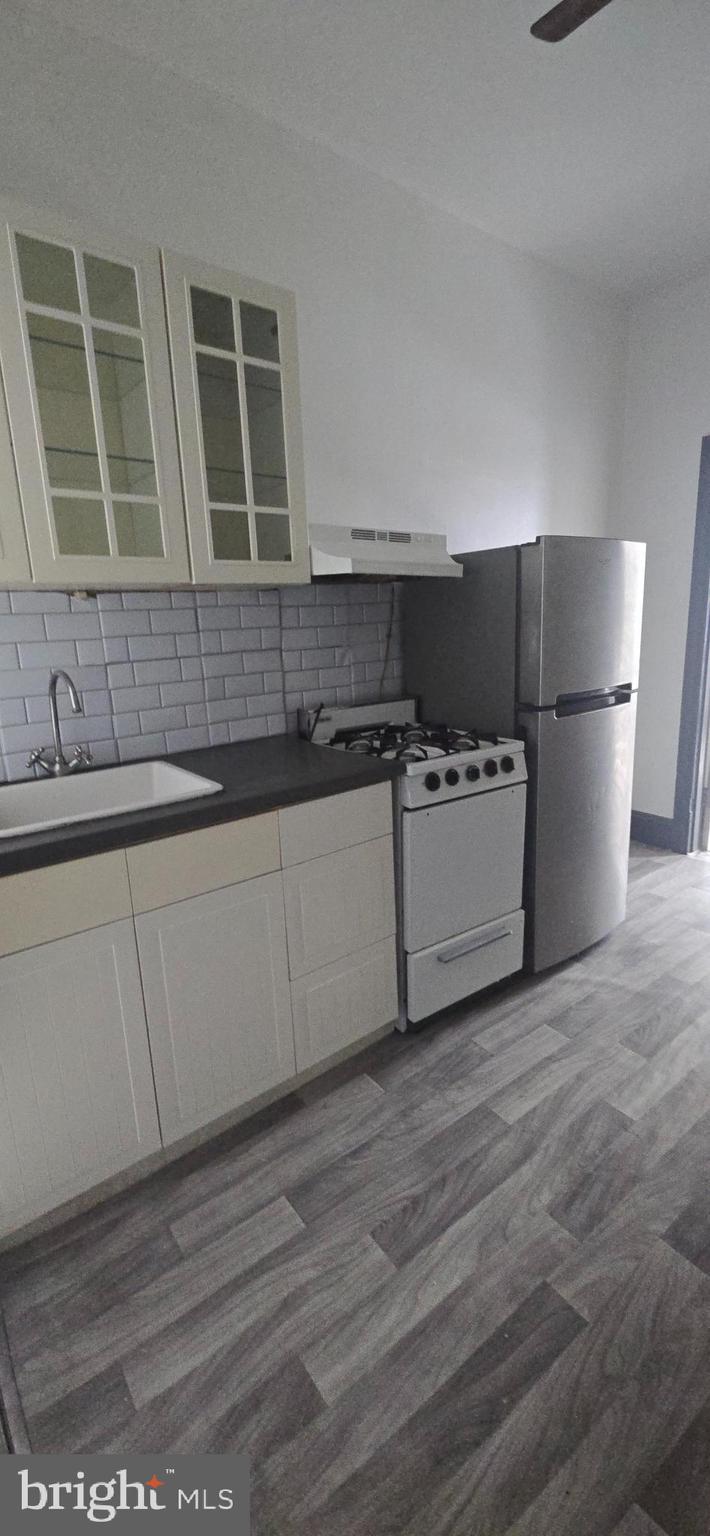 FAIRHILL - Commercial Sale