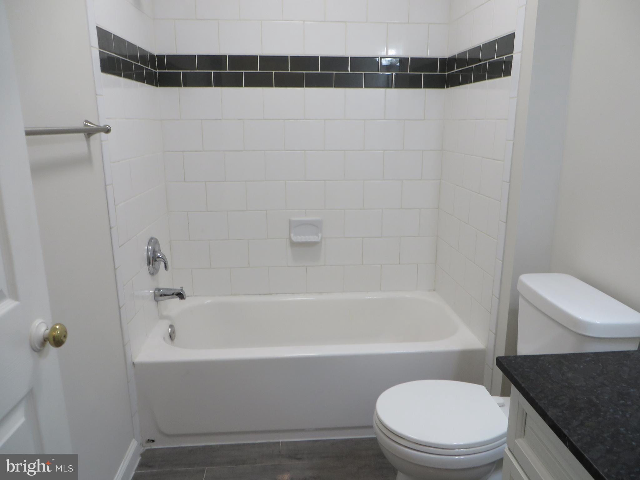 GABLES AT GUNSTON - Residential Lease