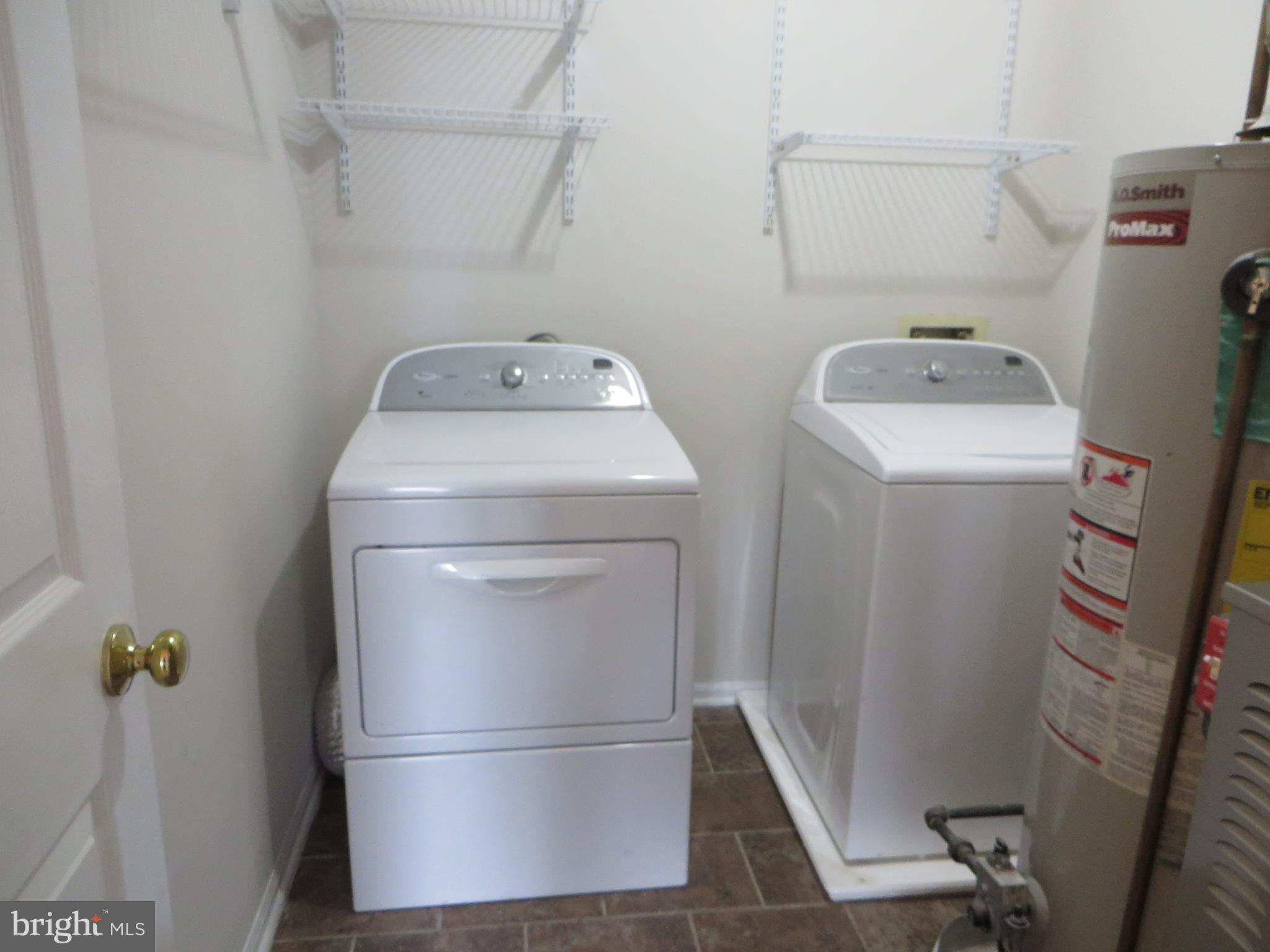 GABLES AT GUNSTON - Residential Lease