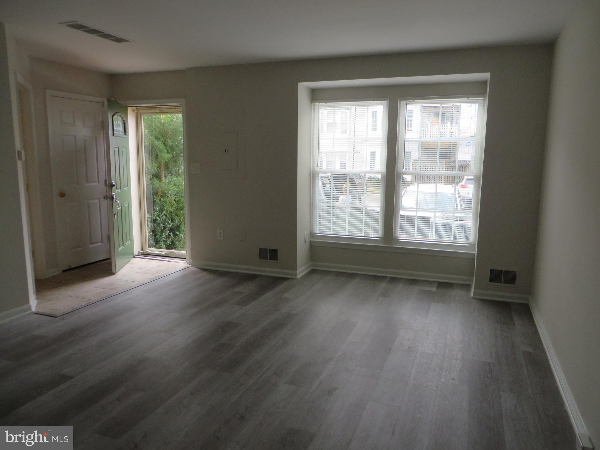 GABLES AT GUNSTON - Residential Lease