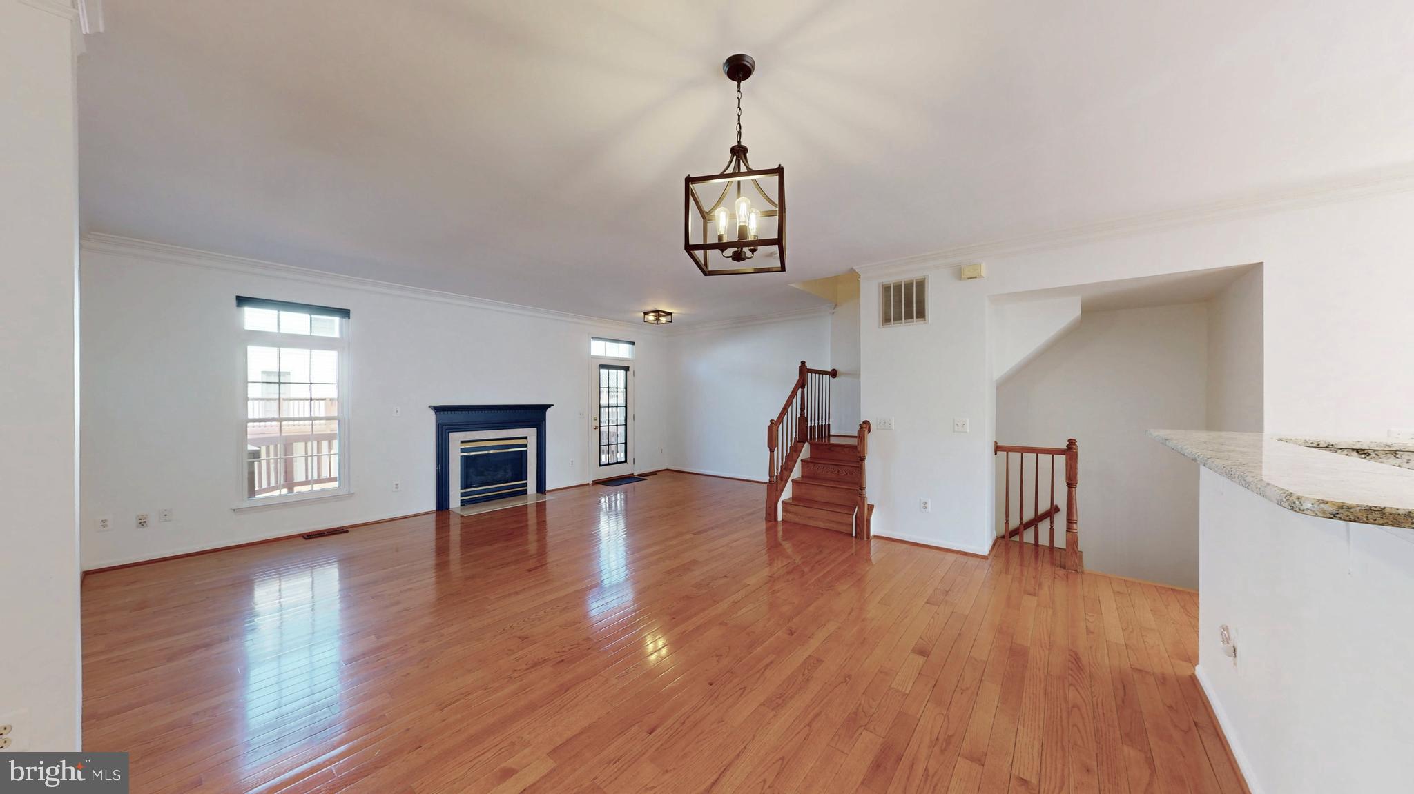 GREAT FALLS CHASE - Residential Lease