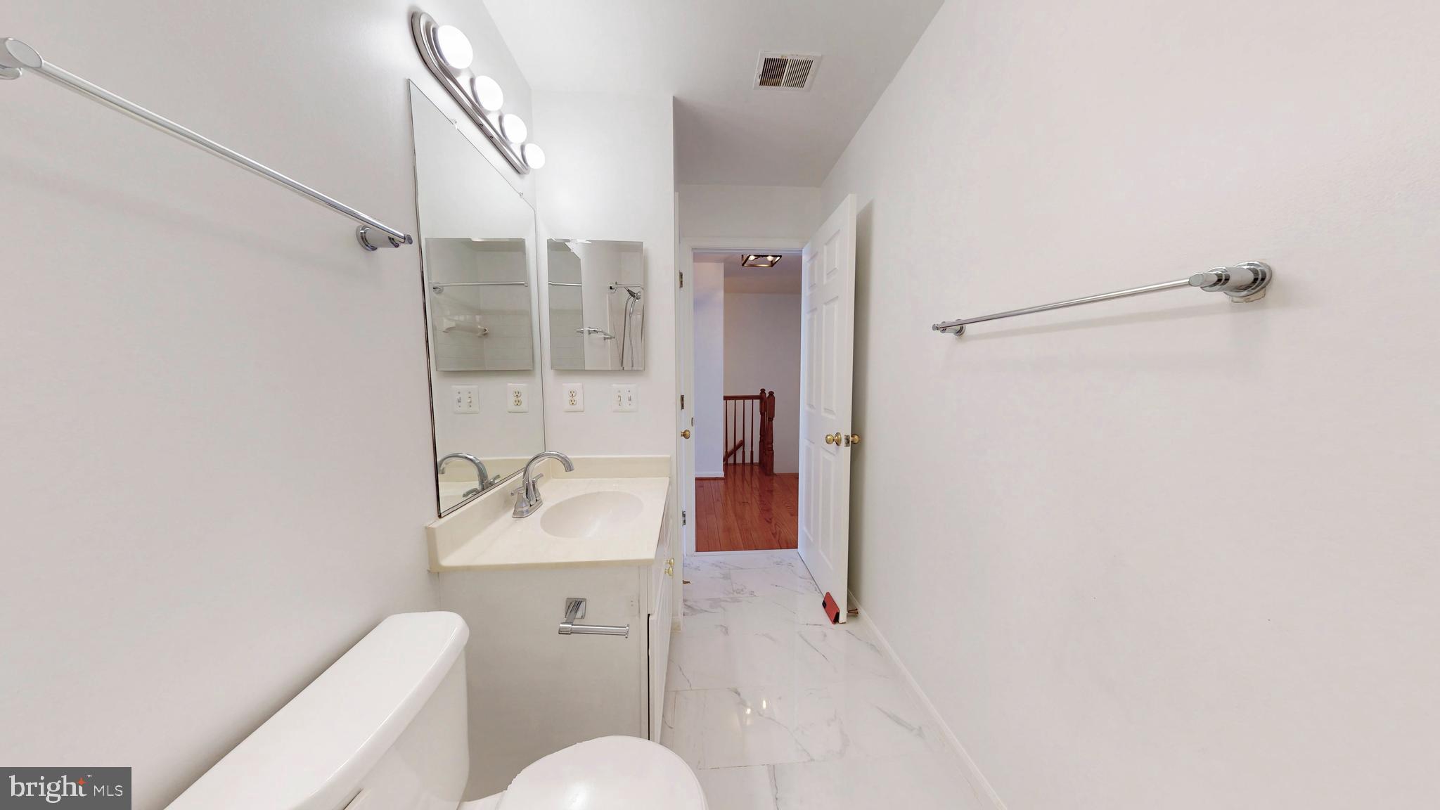 GREAT FALLS CHASE - Residential Lease