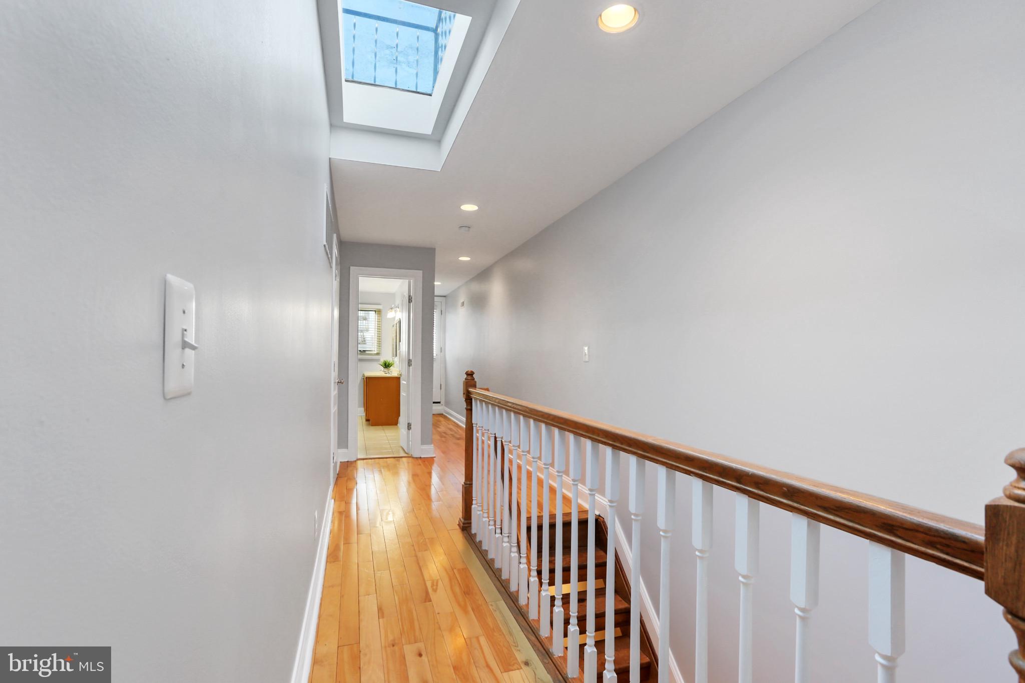 LOCUST POINT - Residential