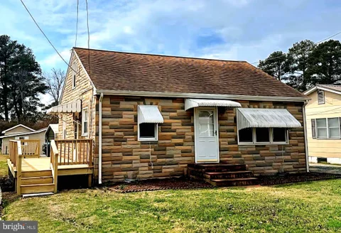 7158 Bunting Road, Chincoteague Island, VA MLS: VAAC2002906