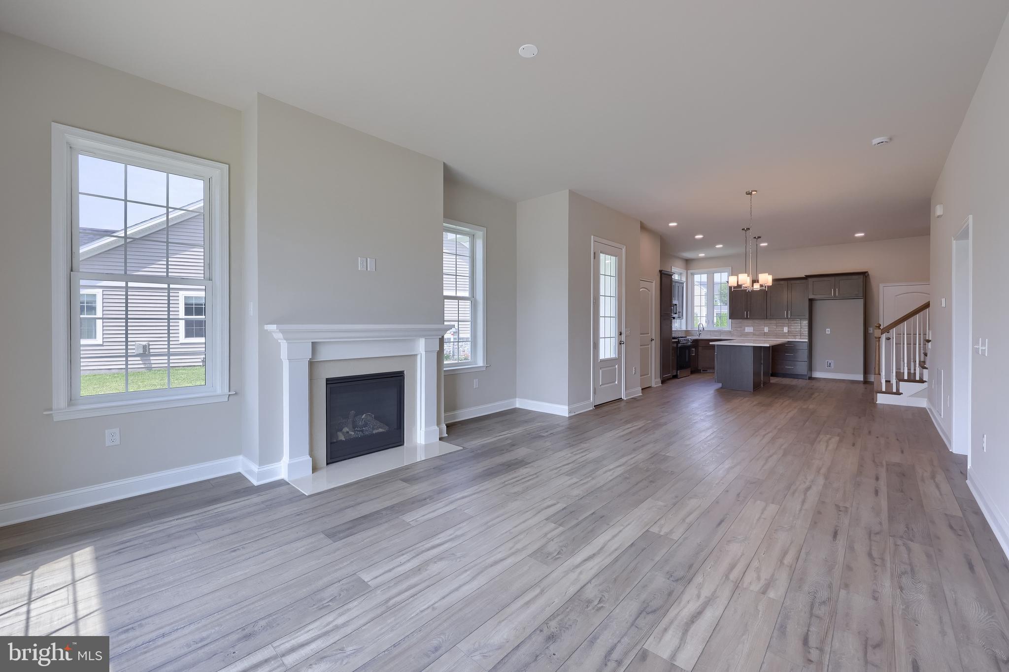 CROSSGATES - Residential