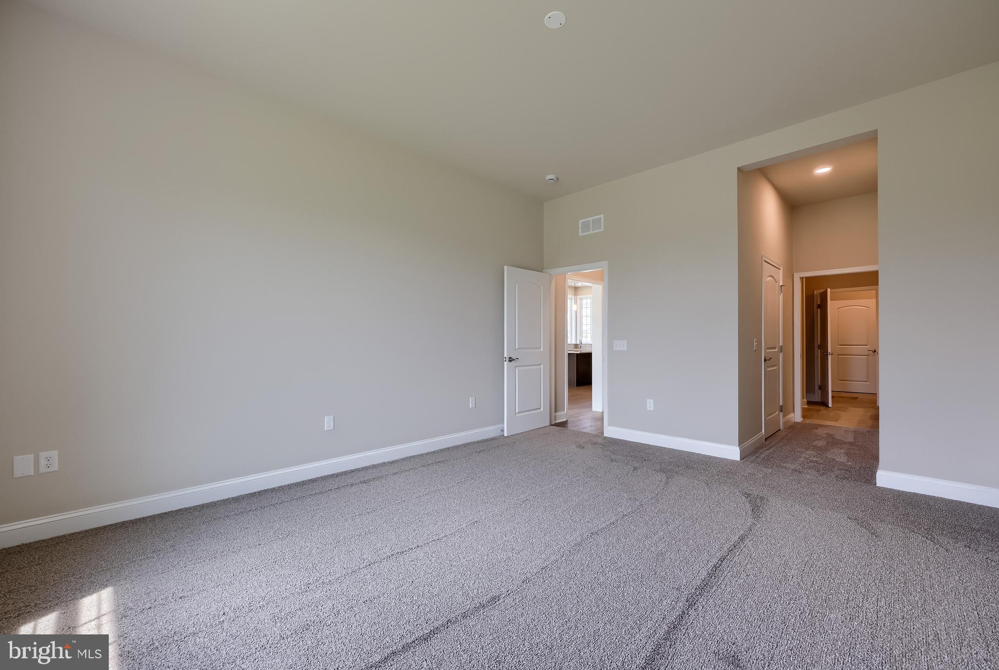 CROSSGATES - Residential