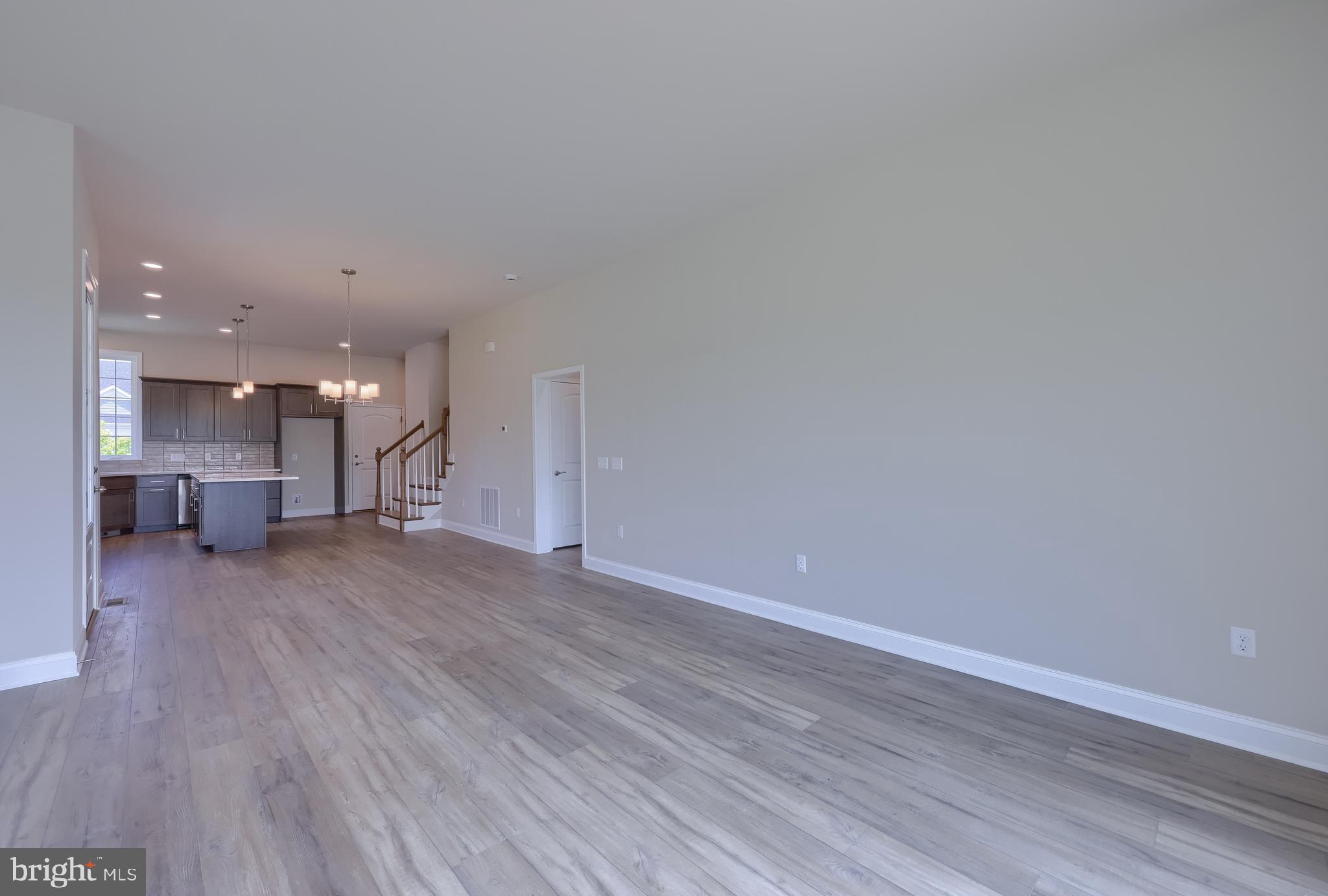 CROSSGATES - Residential