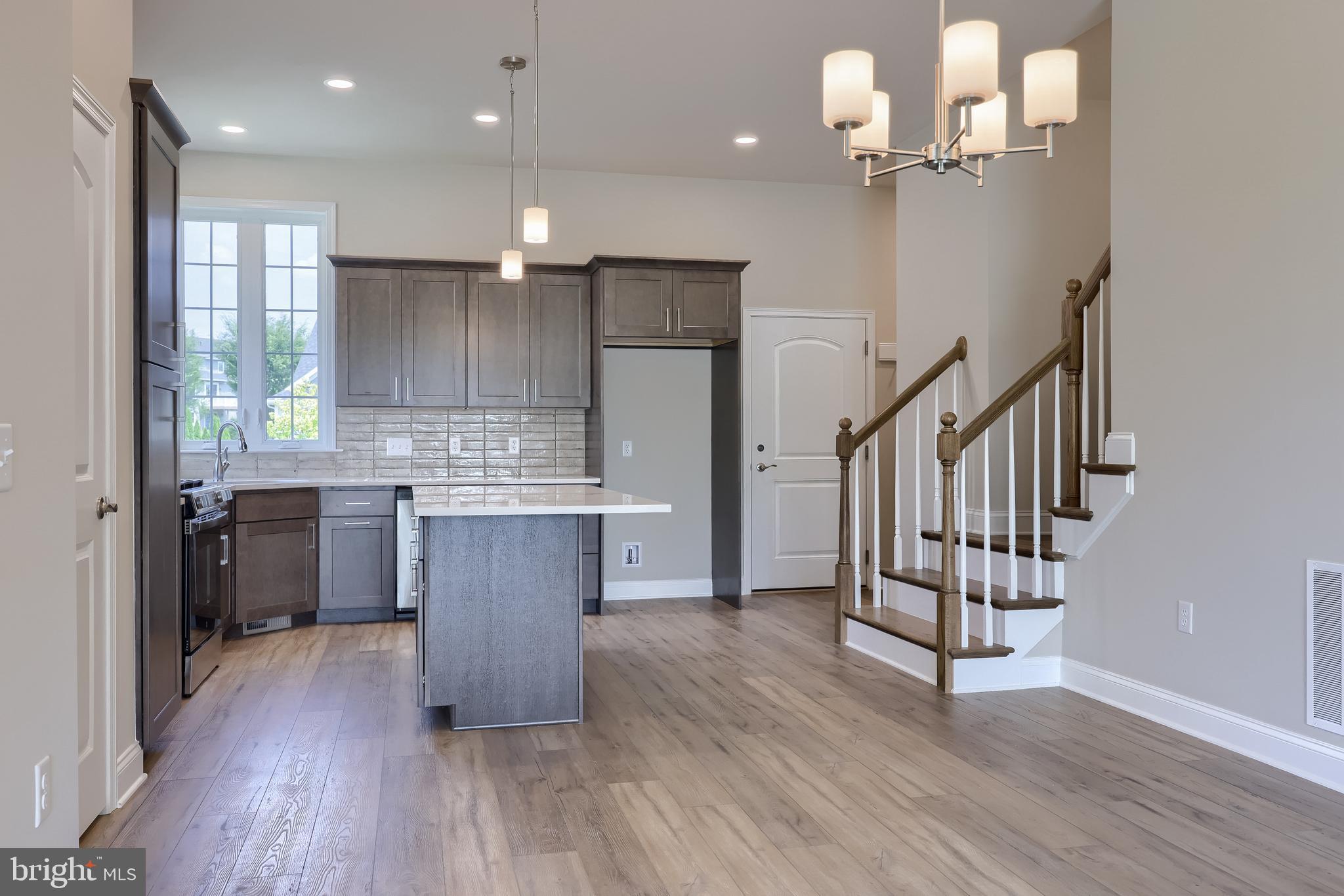 CROSSGATES - Residential