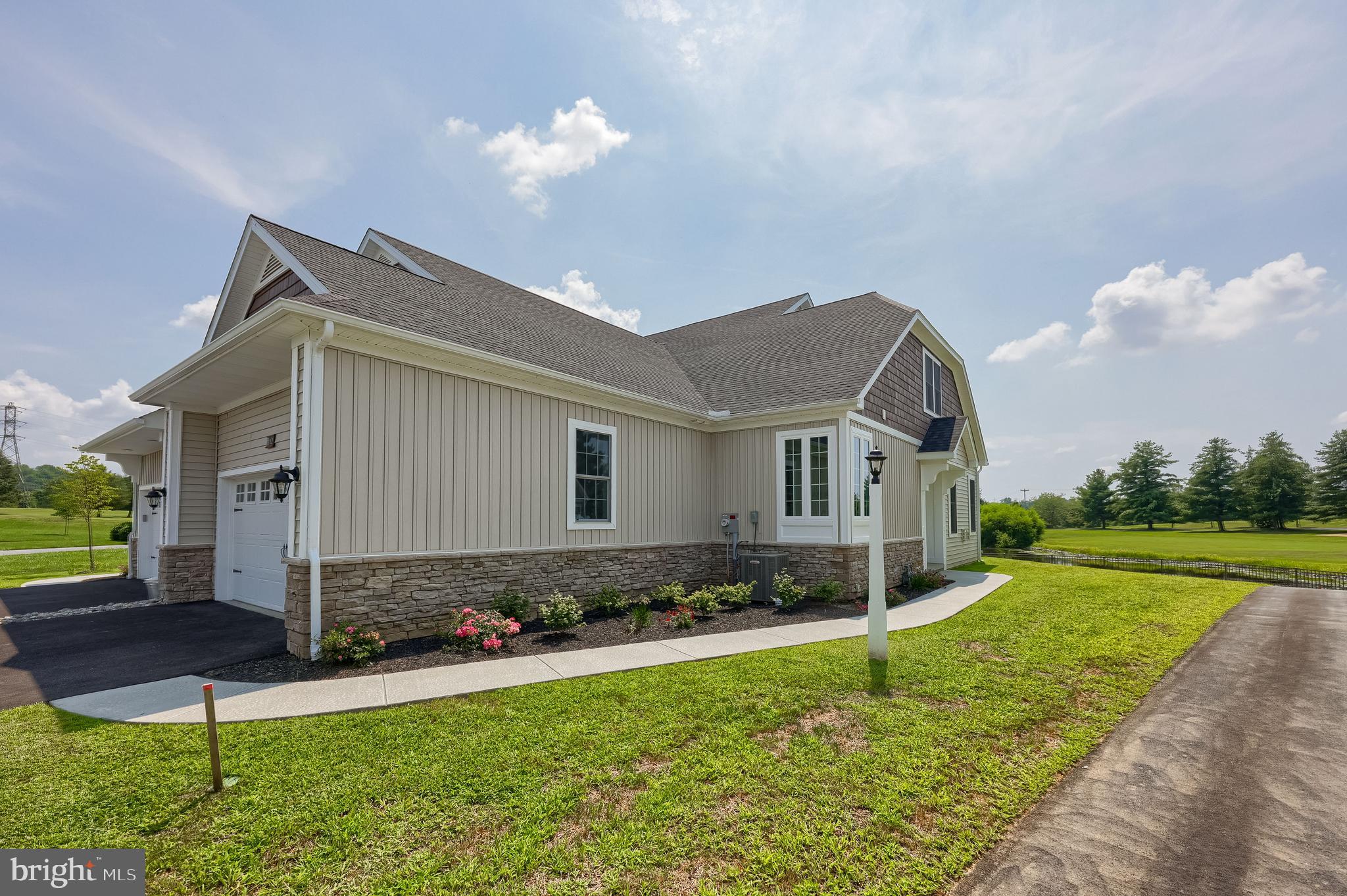 CROSSGATES - Residential