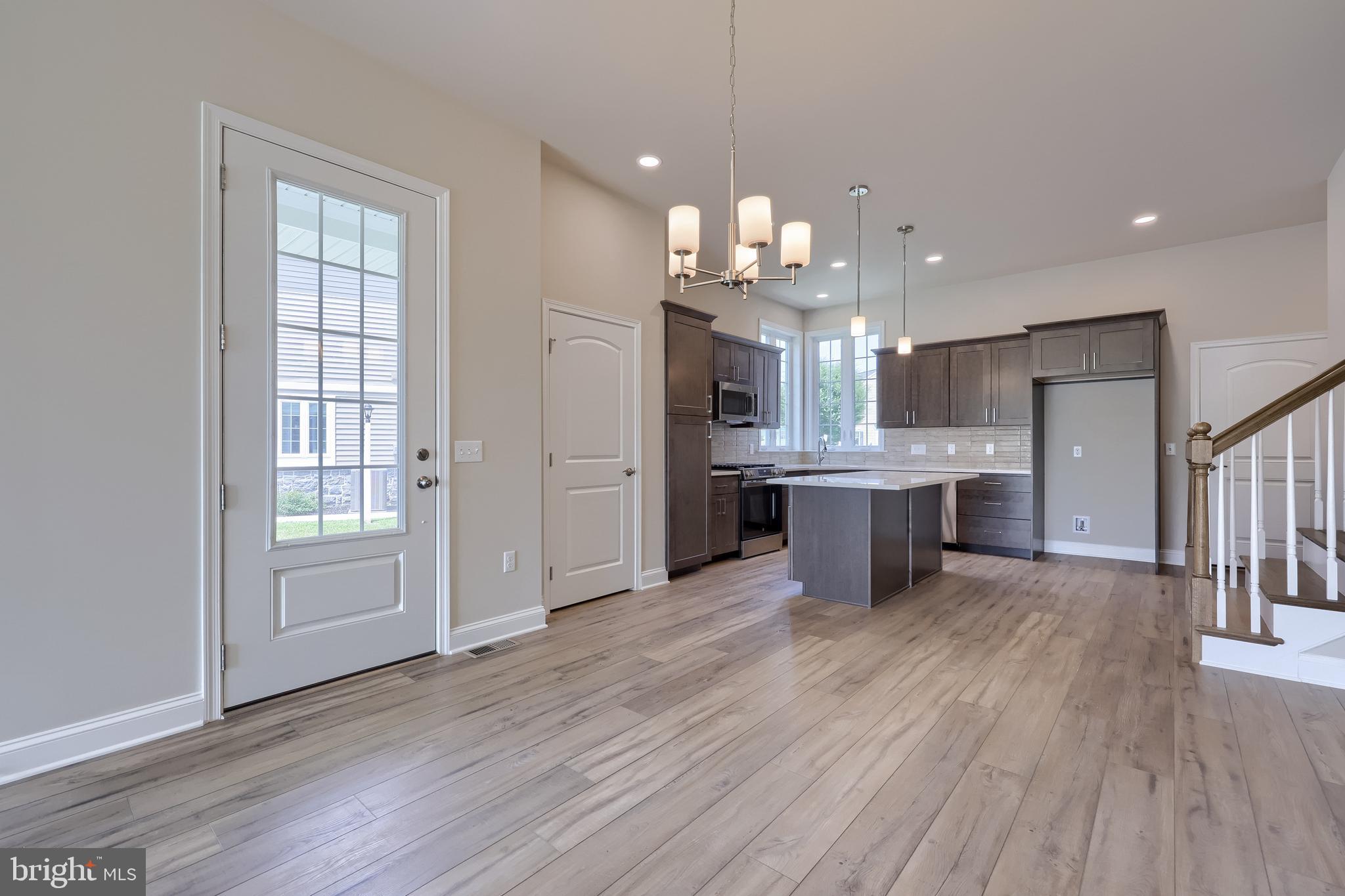 CROSSGATES - Residential