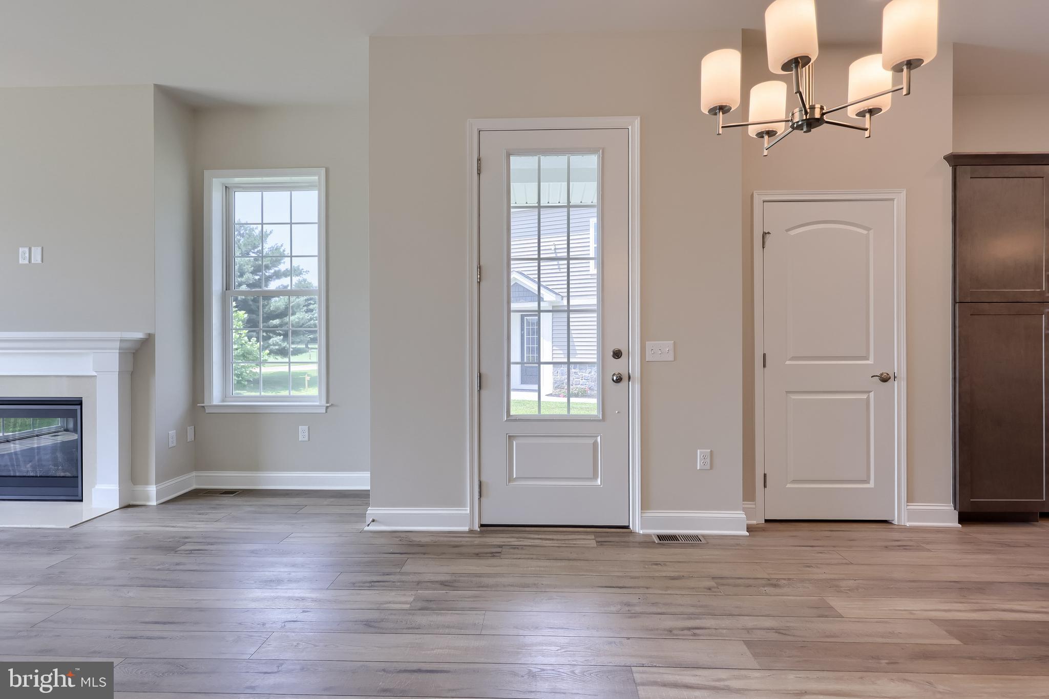 CROSSGATES - Residential