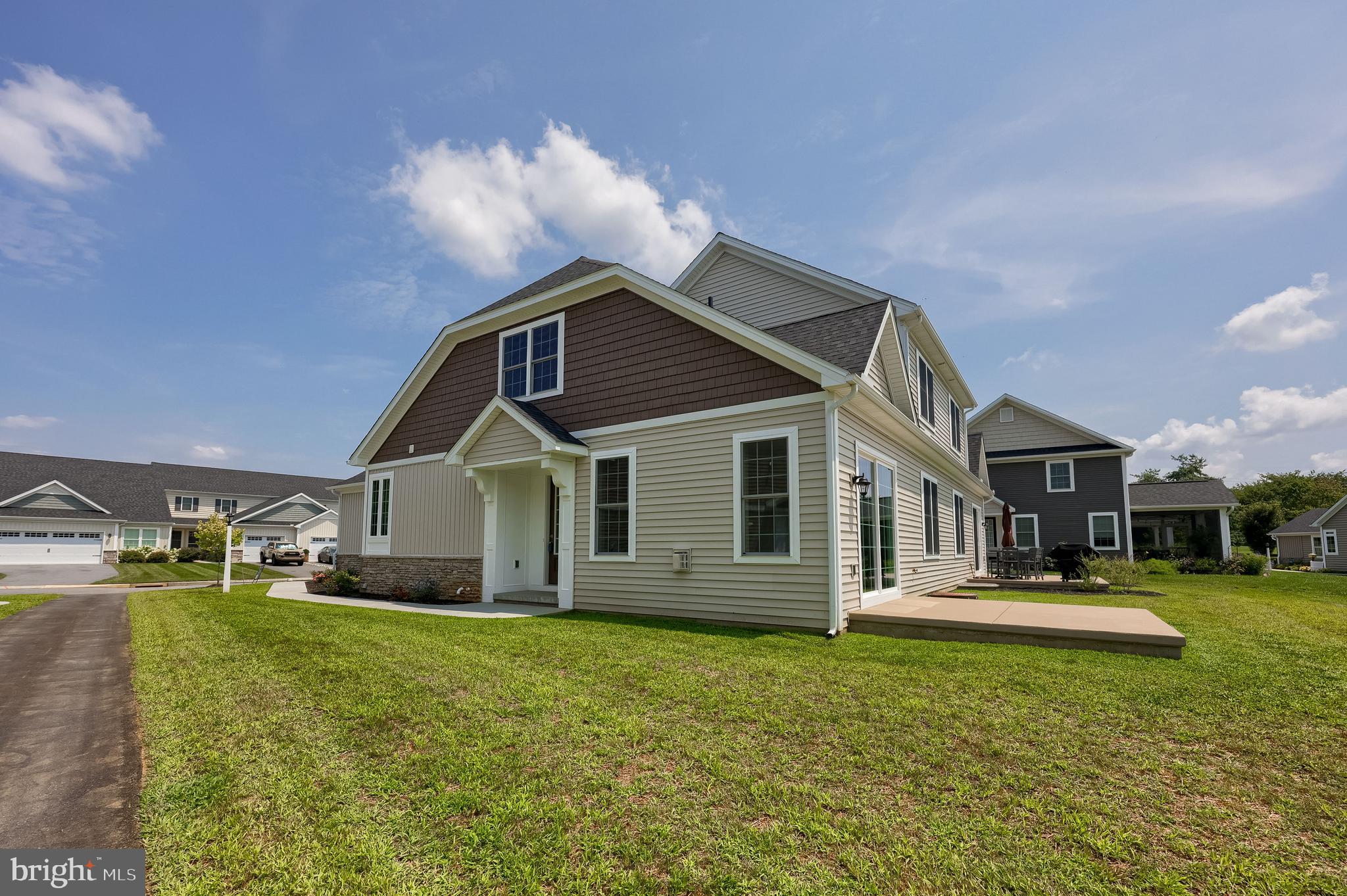 CROSSGATES - Residential