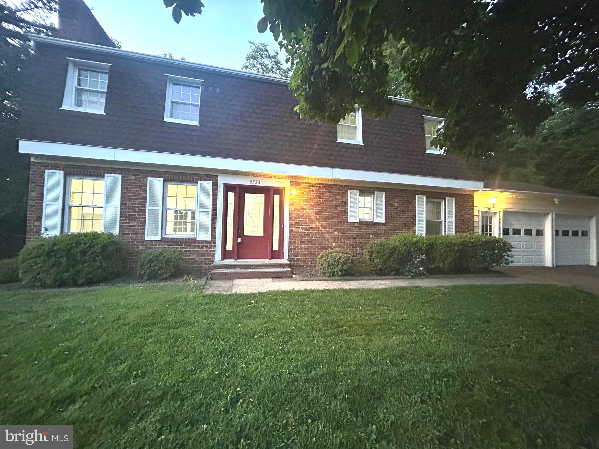 8524 BETTERTON COURT