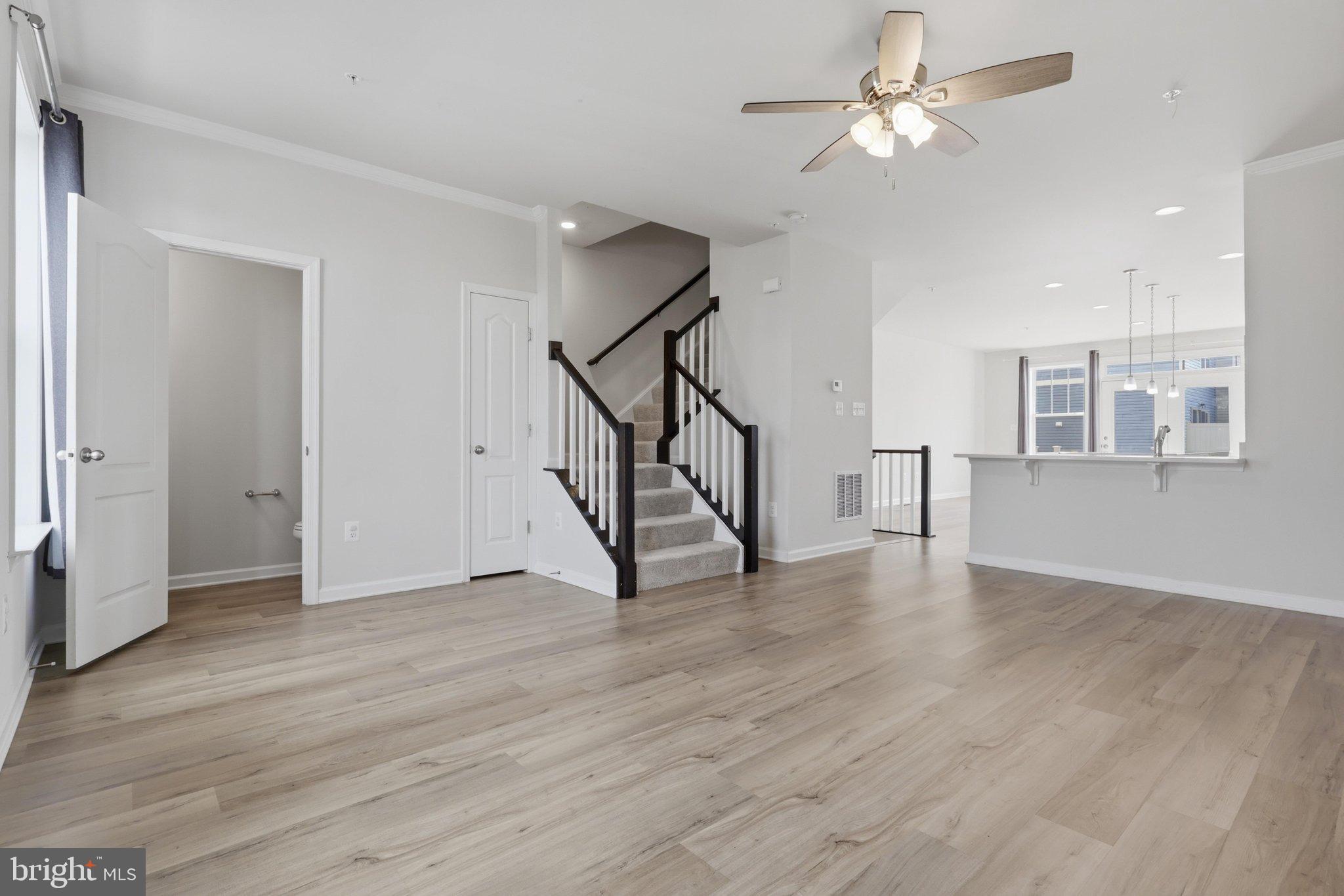 5818 IMPERIAL DRIVE