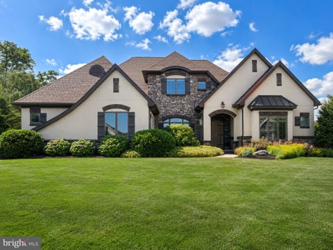 Homes For Sale - 114 Monticello Drive<br/> LEBANON, PA 17042