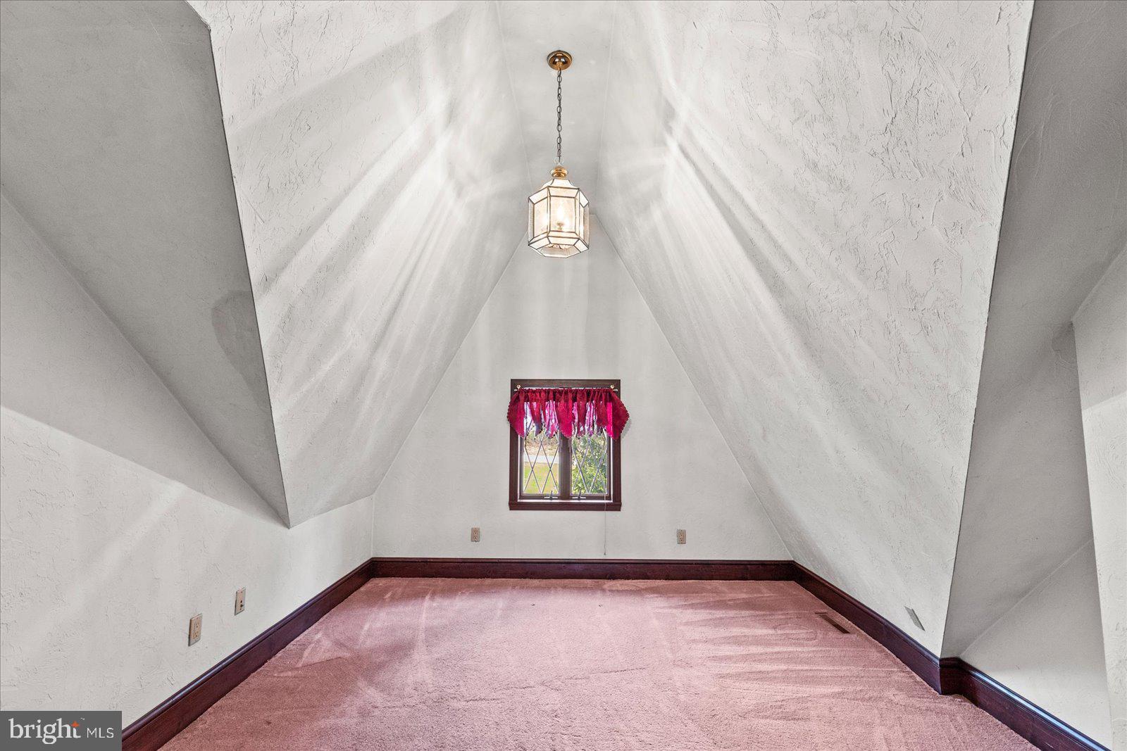 YORK TWP - Residential