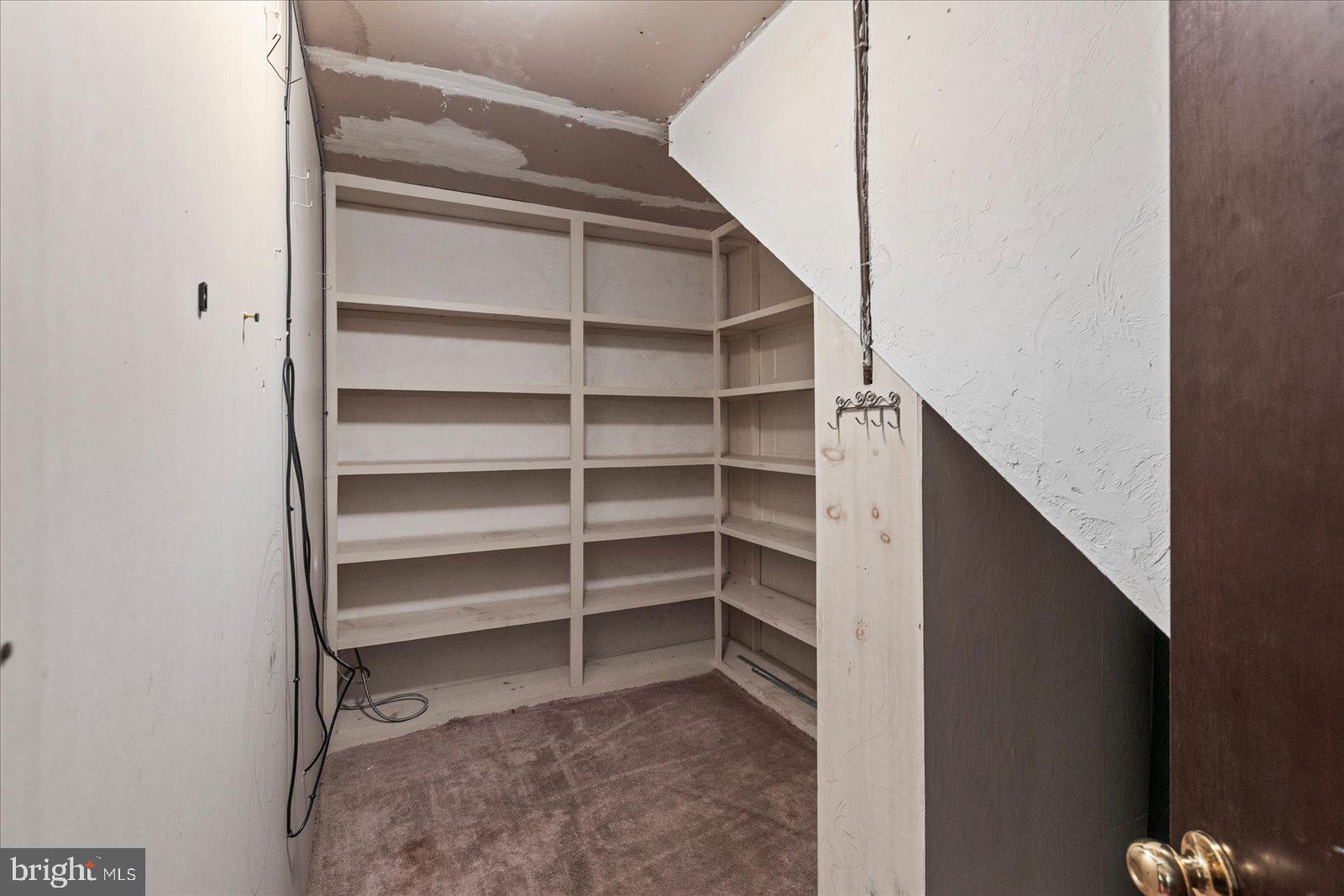 YORK TWP - Residential