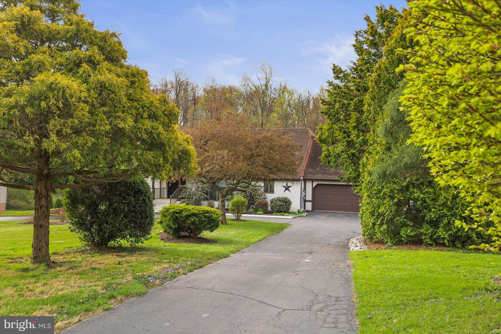 YORK TWP - Residential