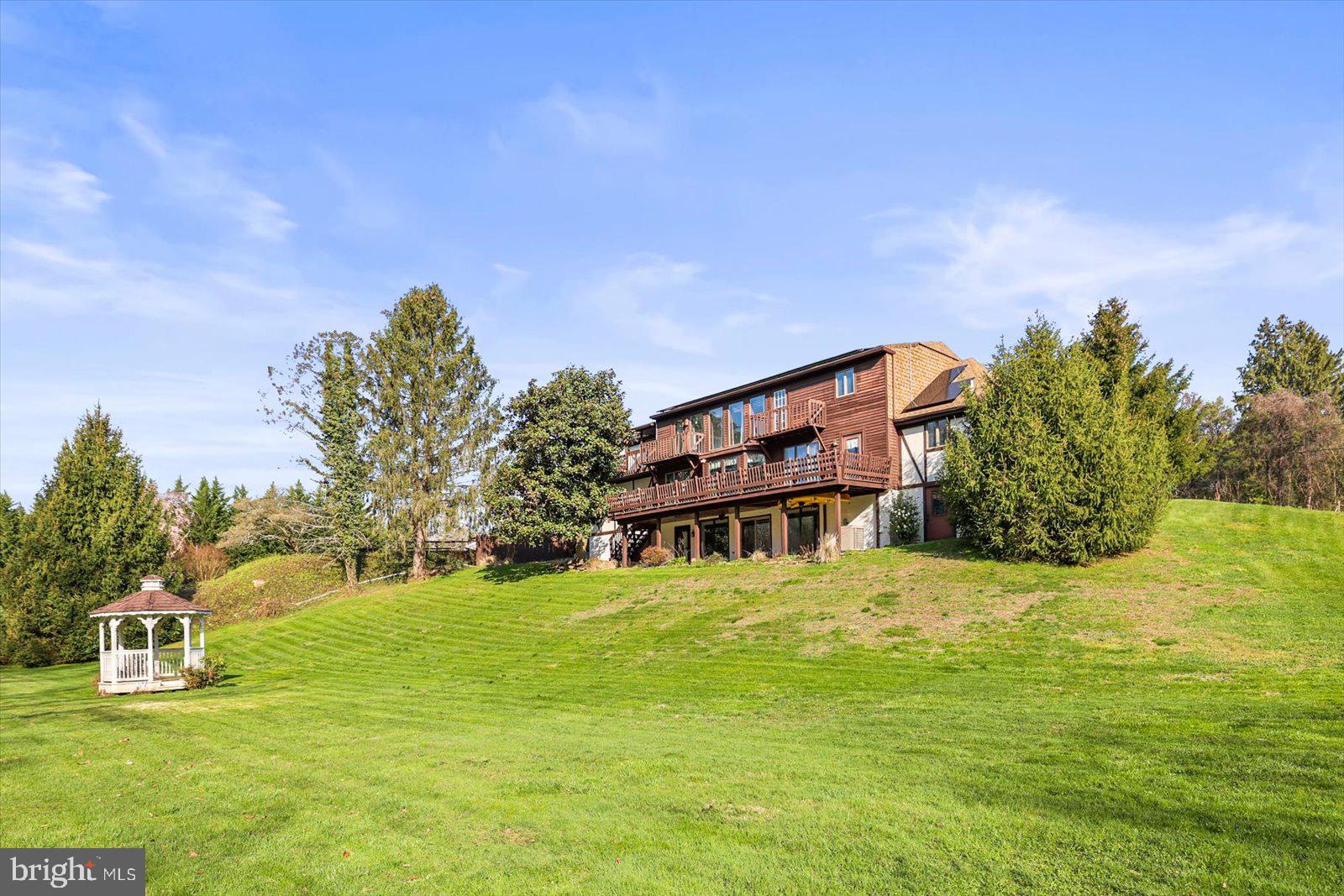 YORK TWP - Residential