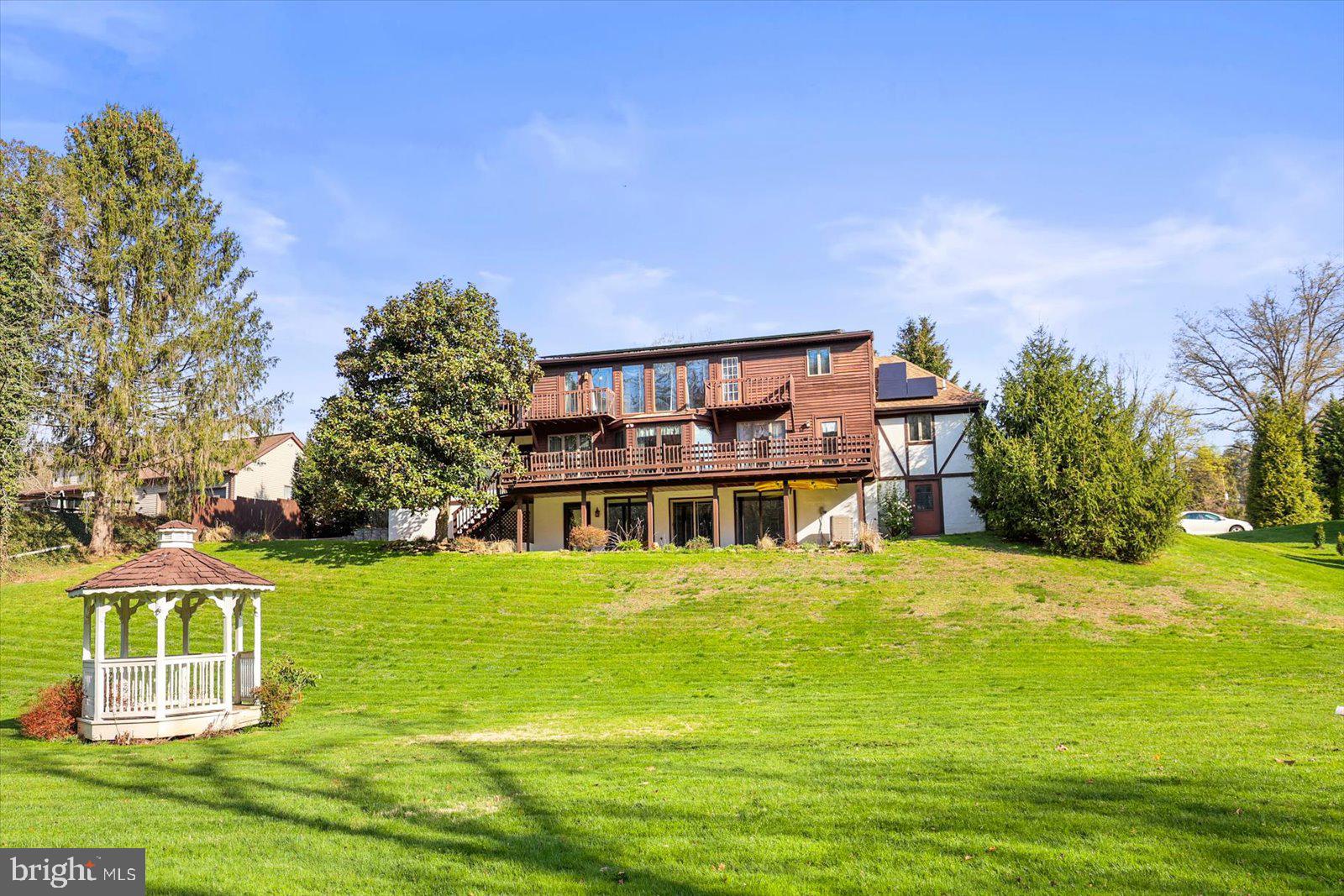 YORK TWP - Residential