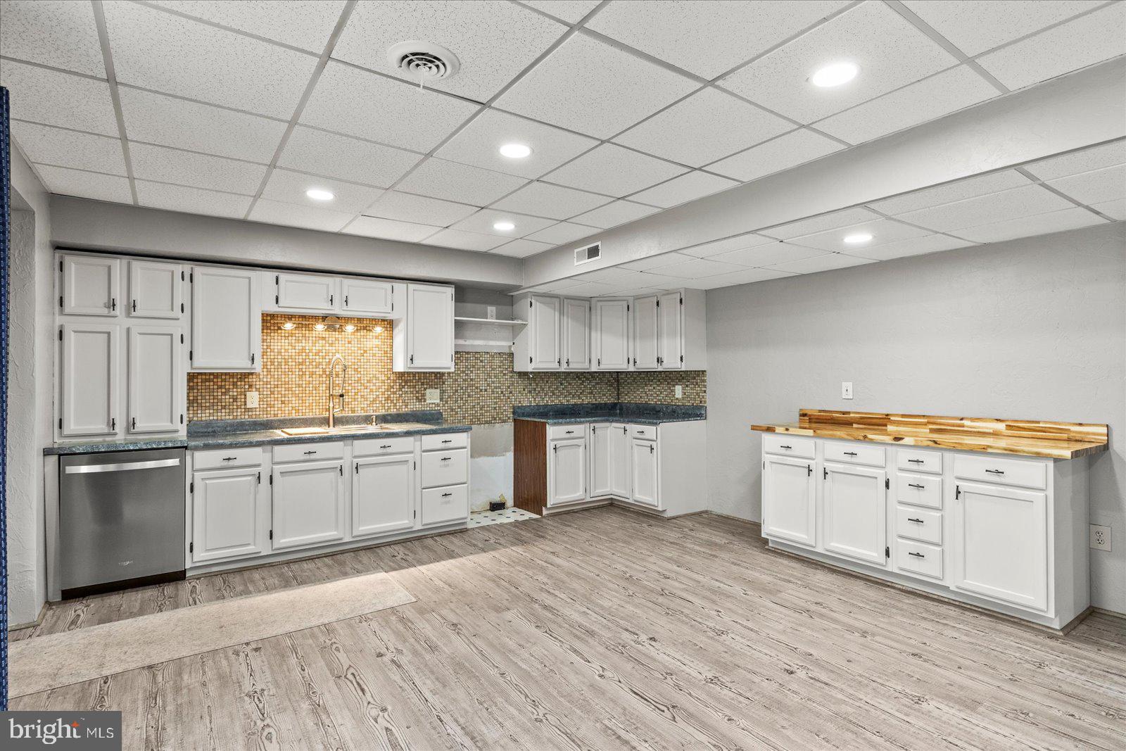 YORK TWP - Residential