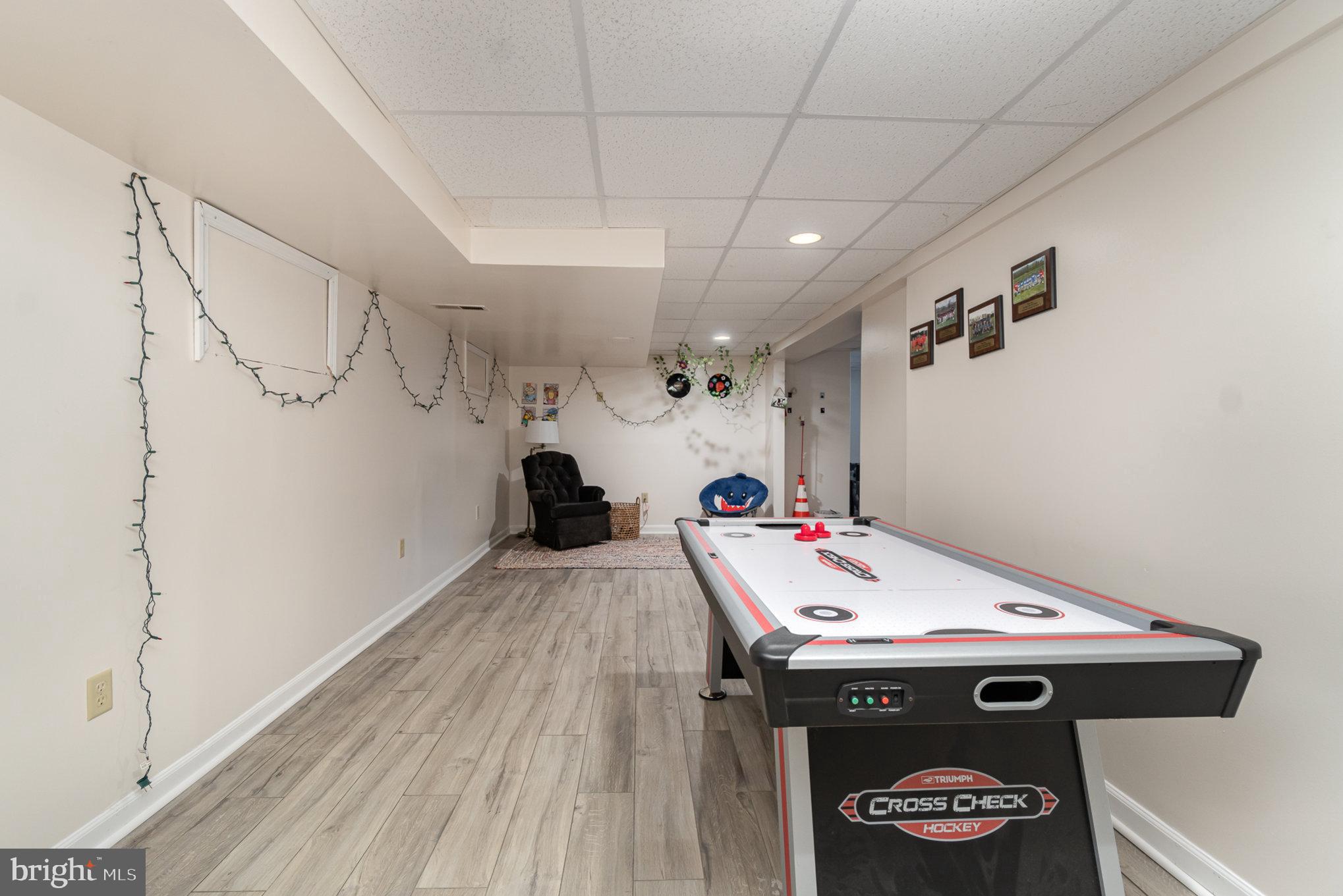 NONE, RURAL - Residential