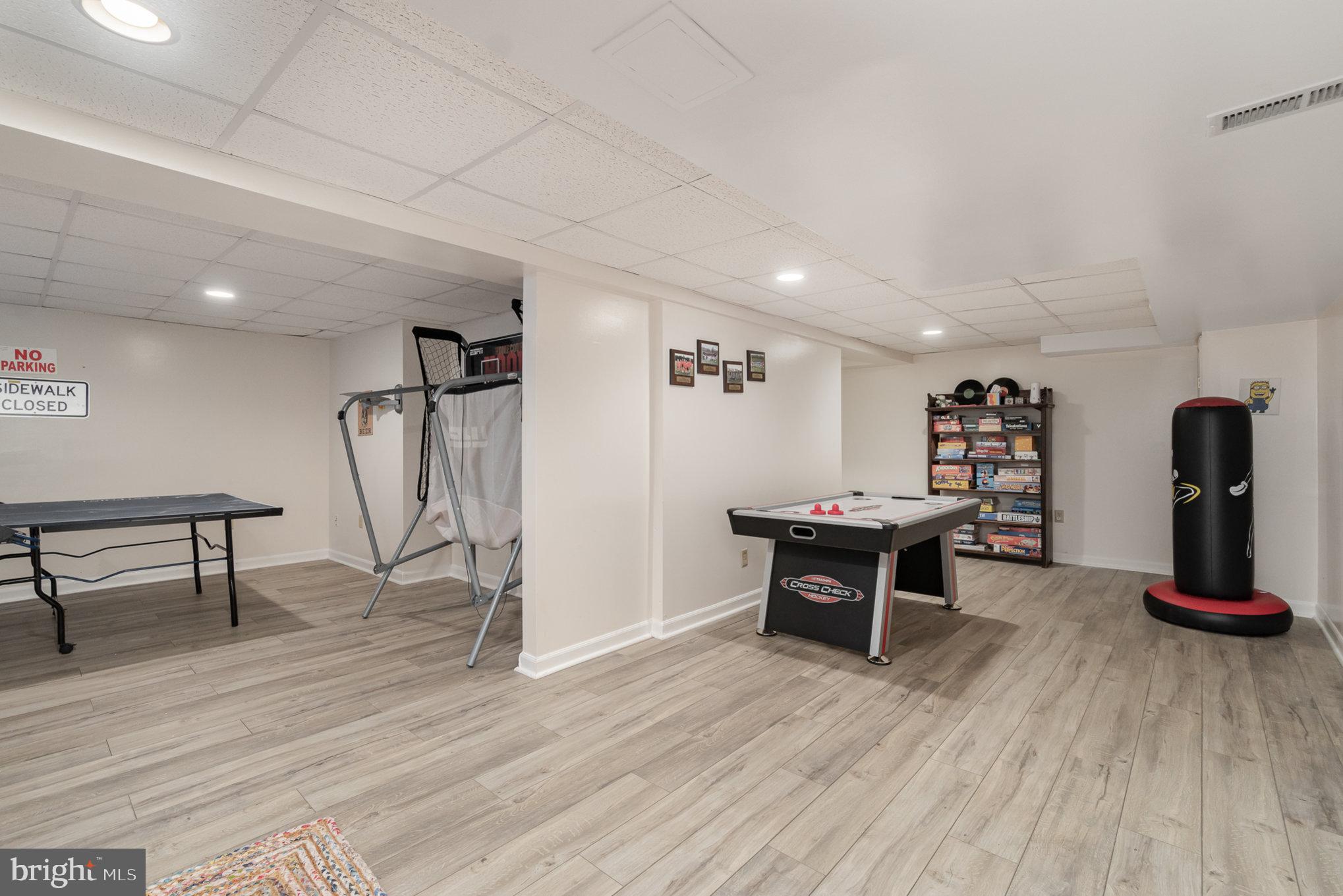 NONE, RURAL - Residential