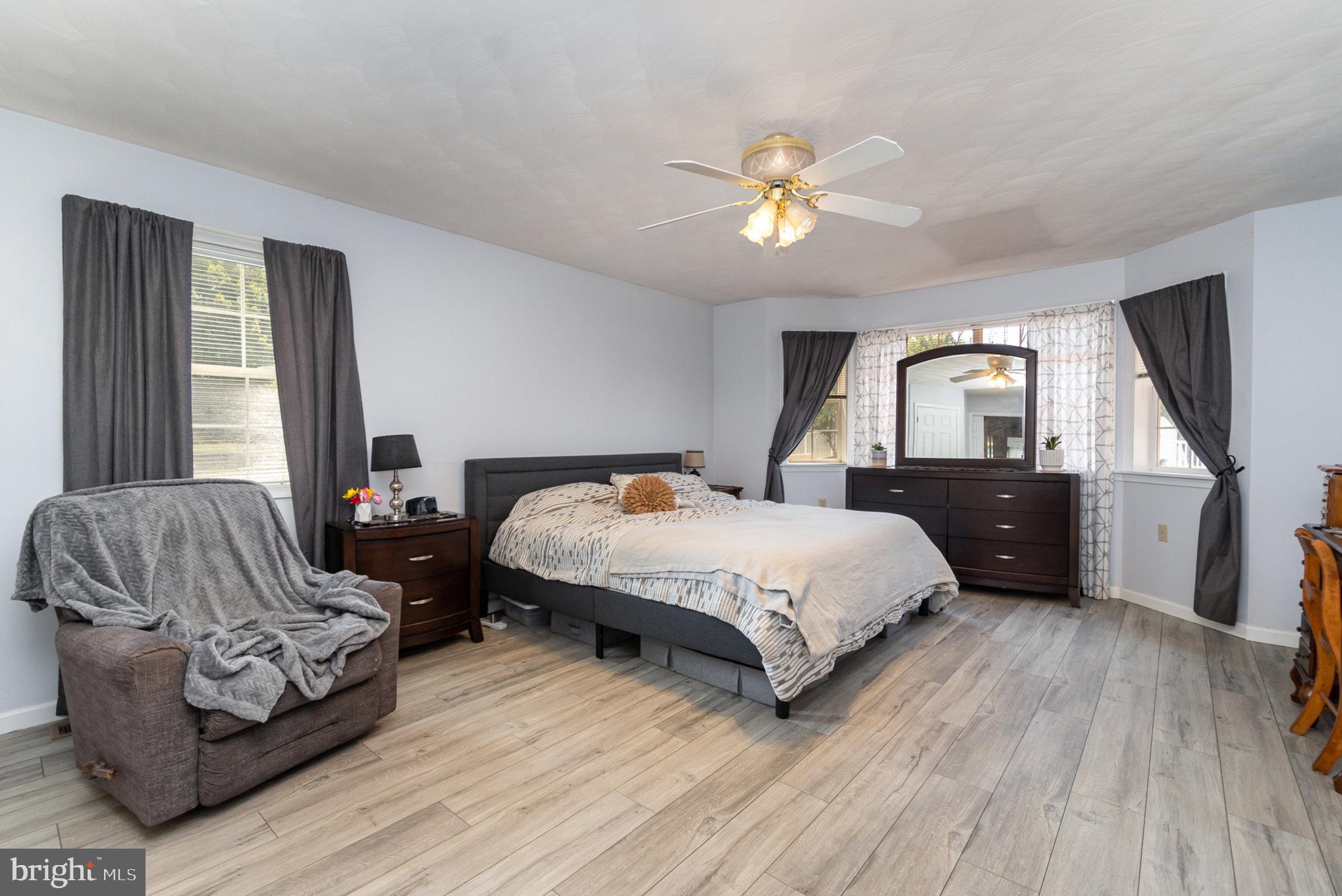 NONE, RURAL - Residential