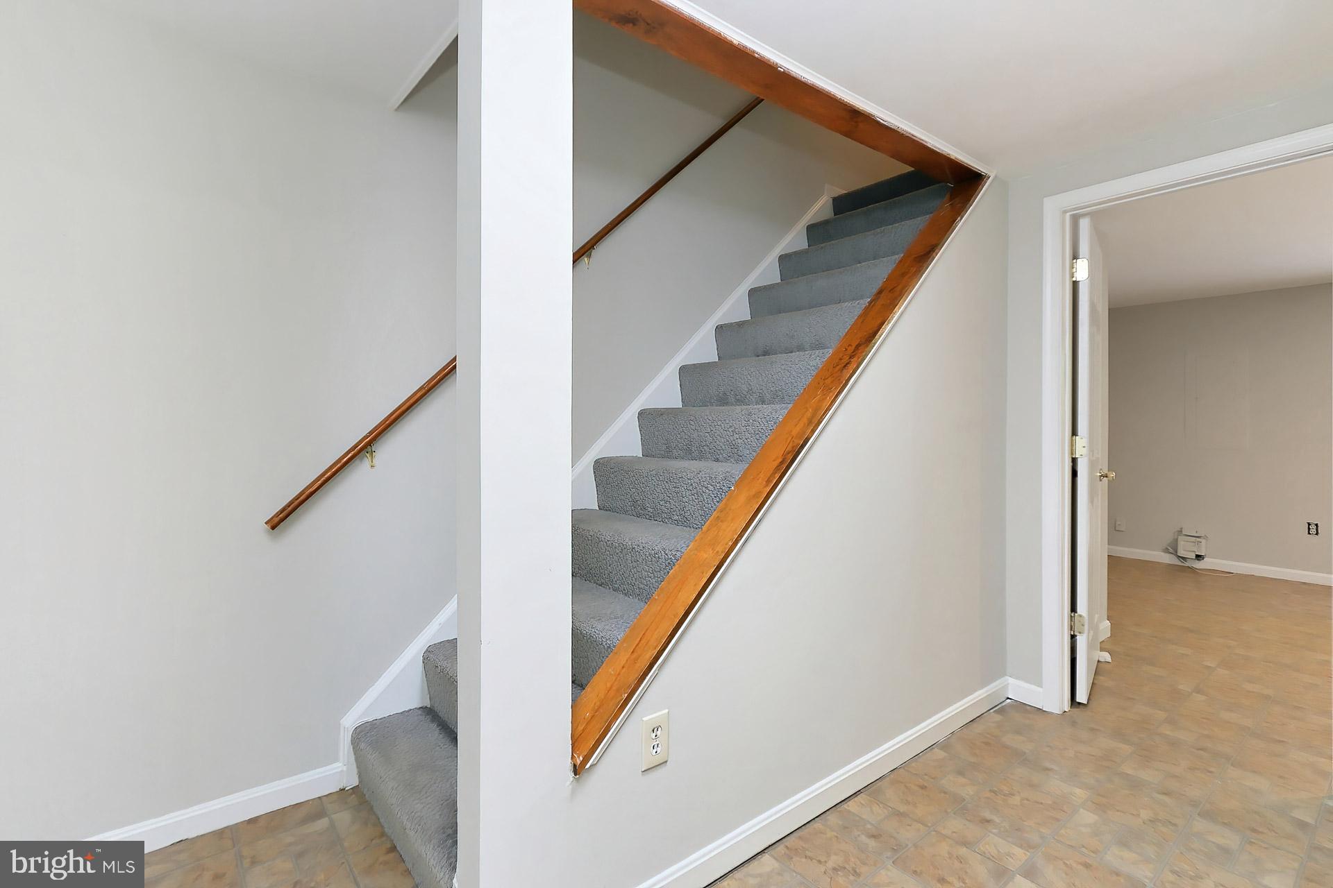 MONTCLAIR - Residential