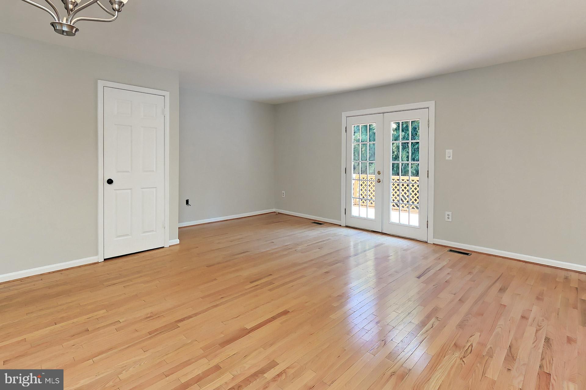 MONTCLAIR - Residential