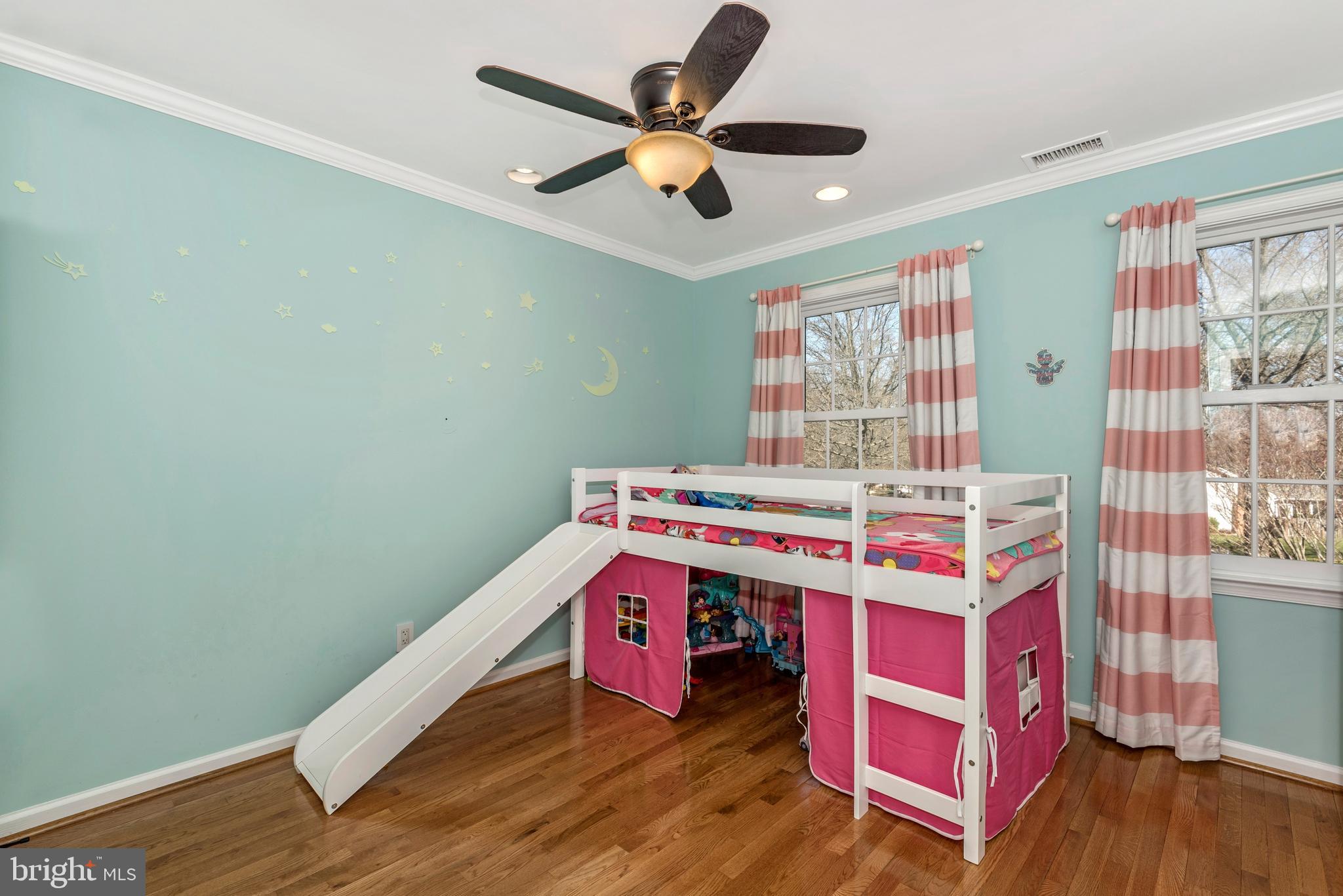 TURF VALLEY OVERLOOK - Residential