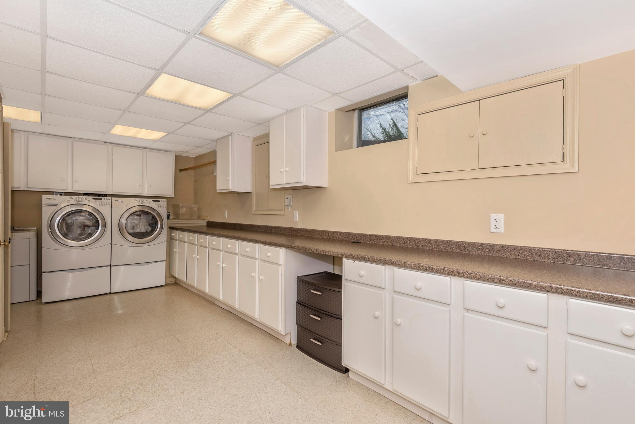 TURF VALLEY OVERLOOK - Residential